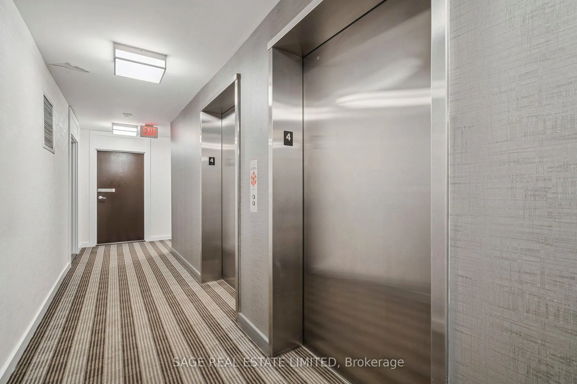 76 Shuter Street, #403