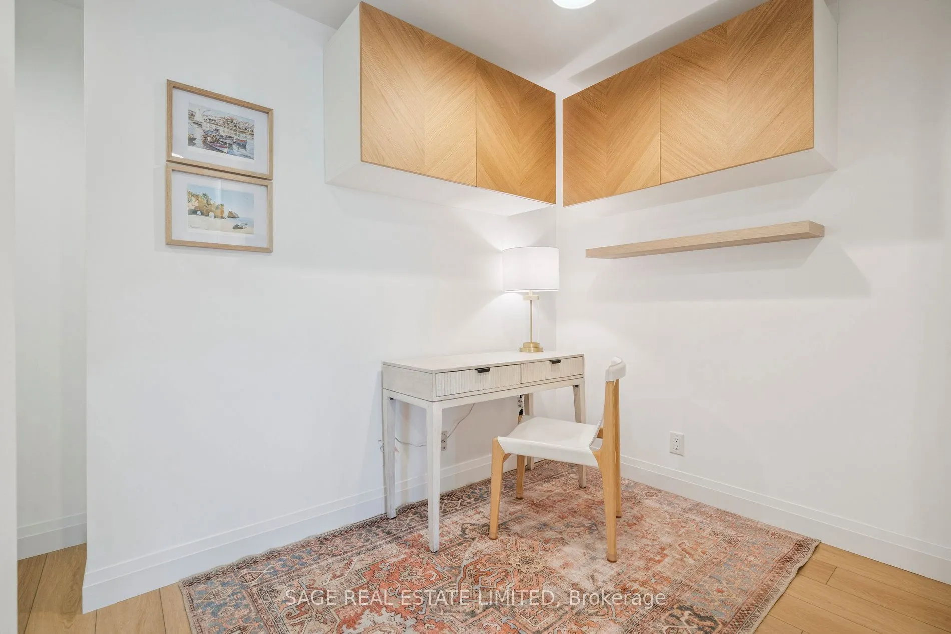 76 Shuter Street, #403