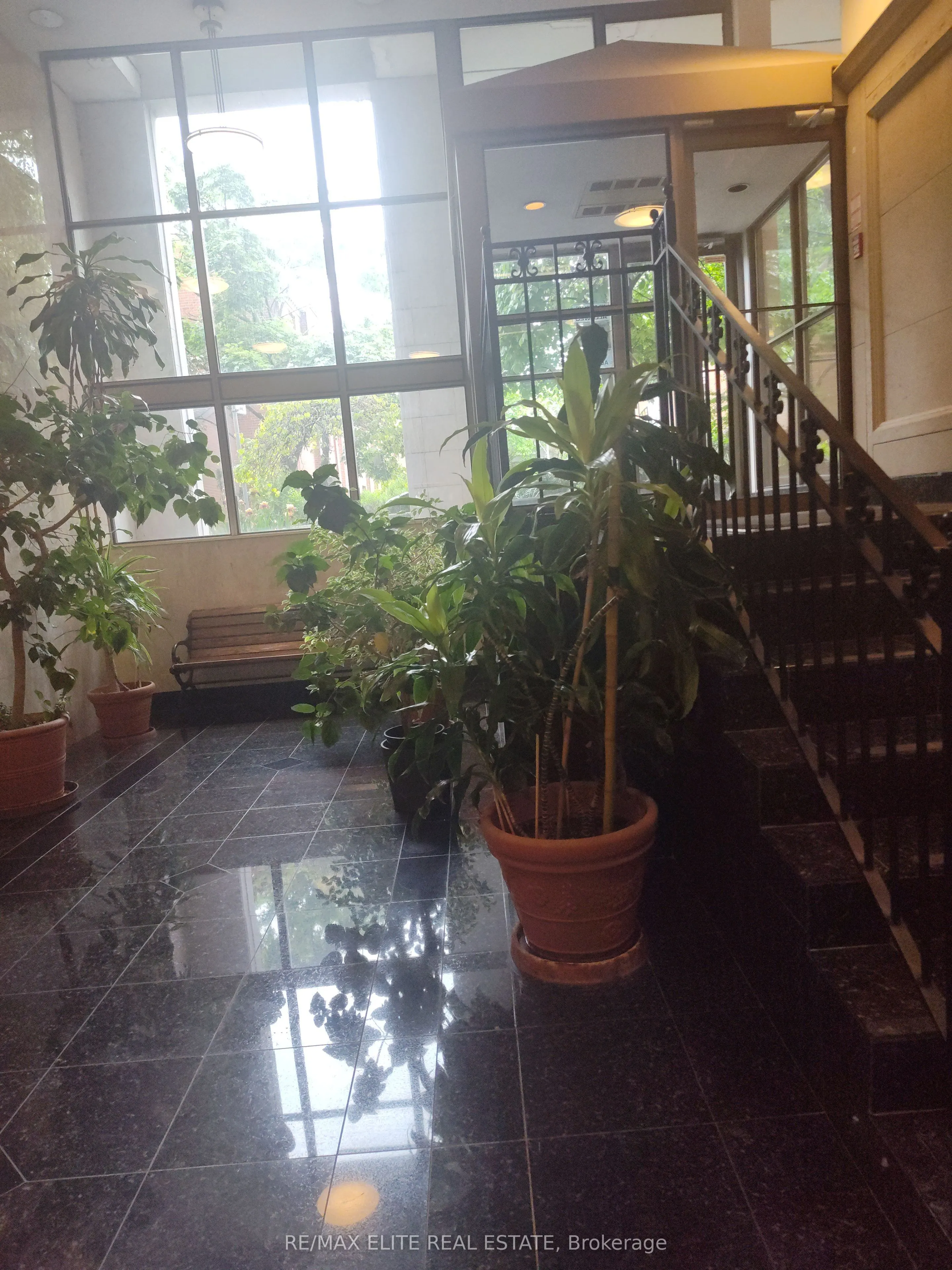 65 Scadding Avenue, #323