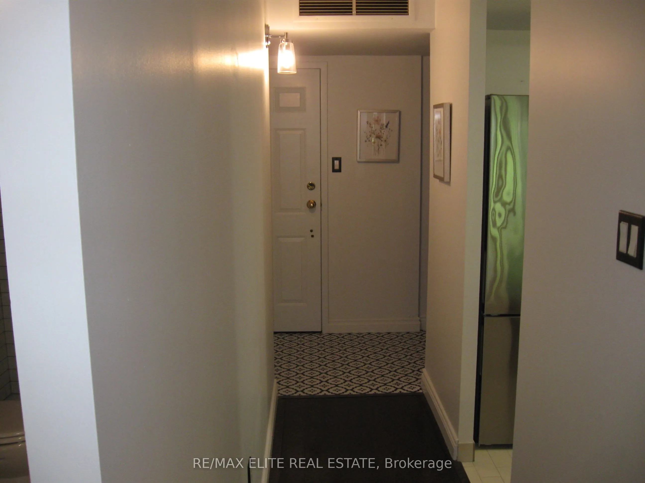65 Scadding Avenue, #323