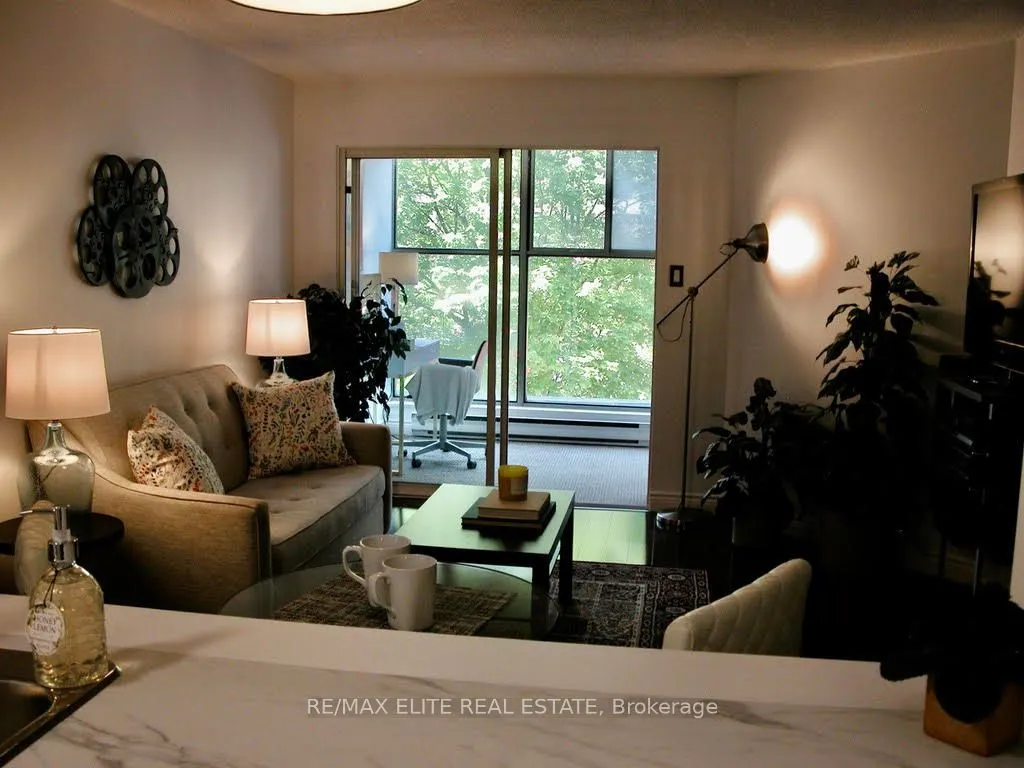 65 Scadding Avenue, #323
