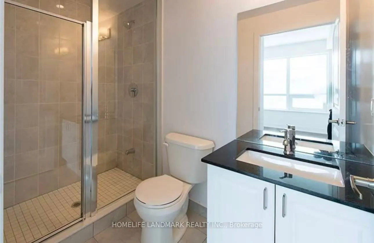 7 Kenaston Gardens, #806