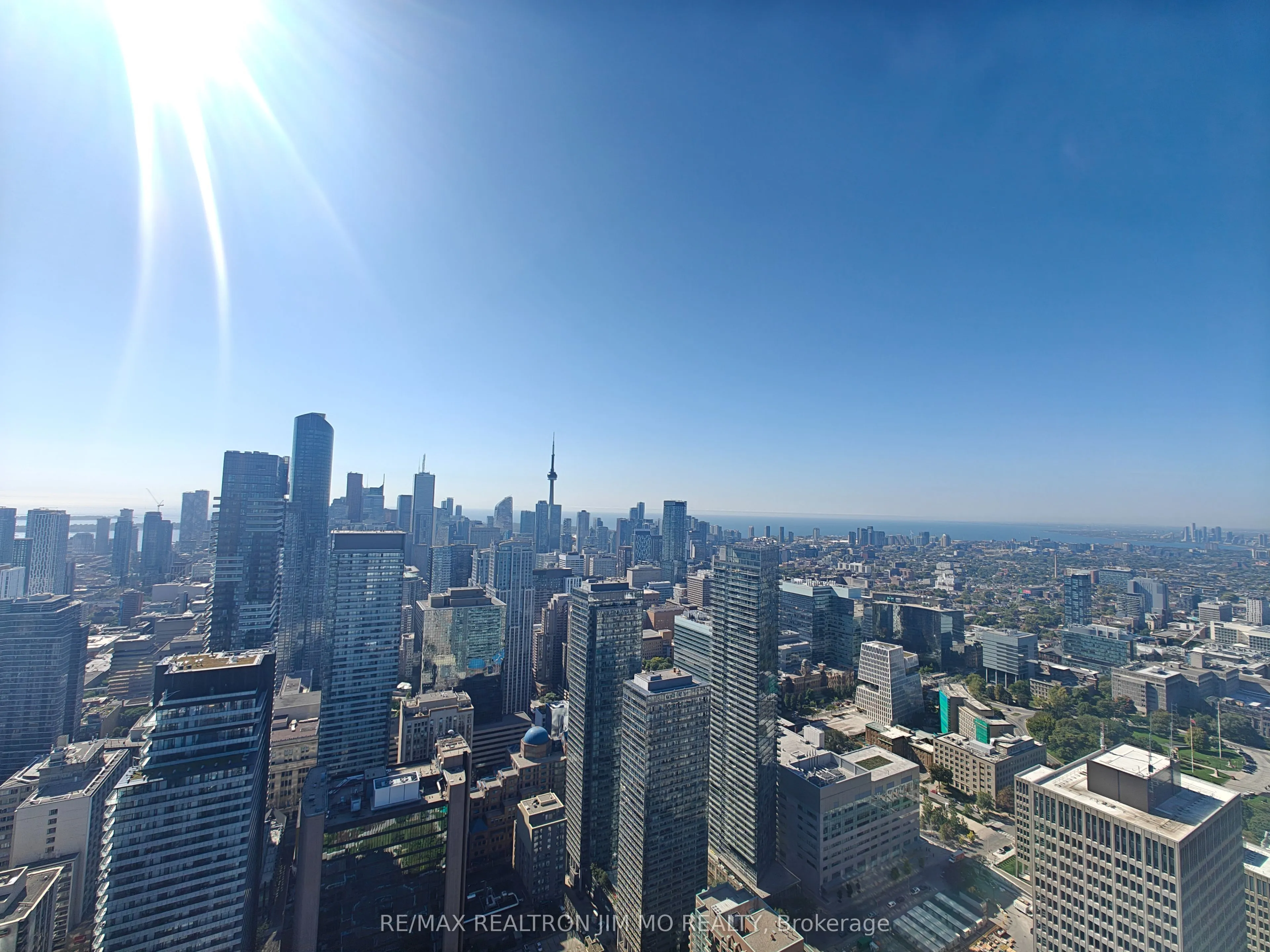 11 Wellesley Street W, #5802