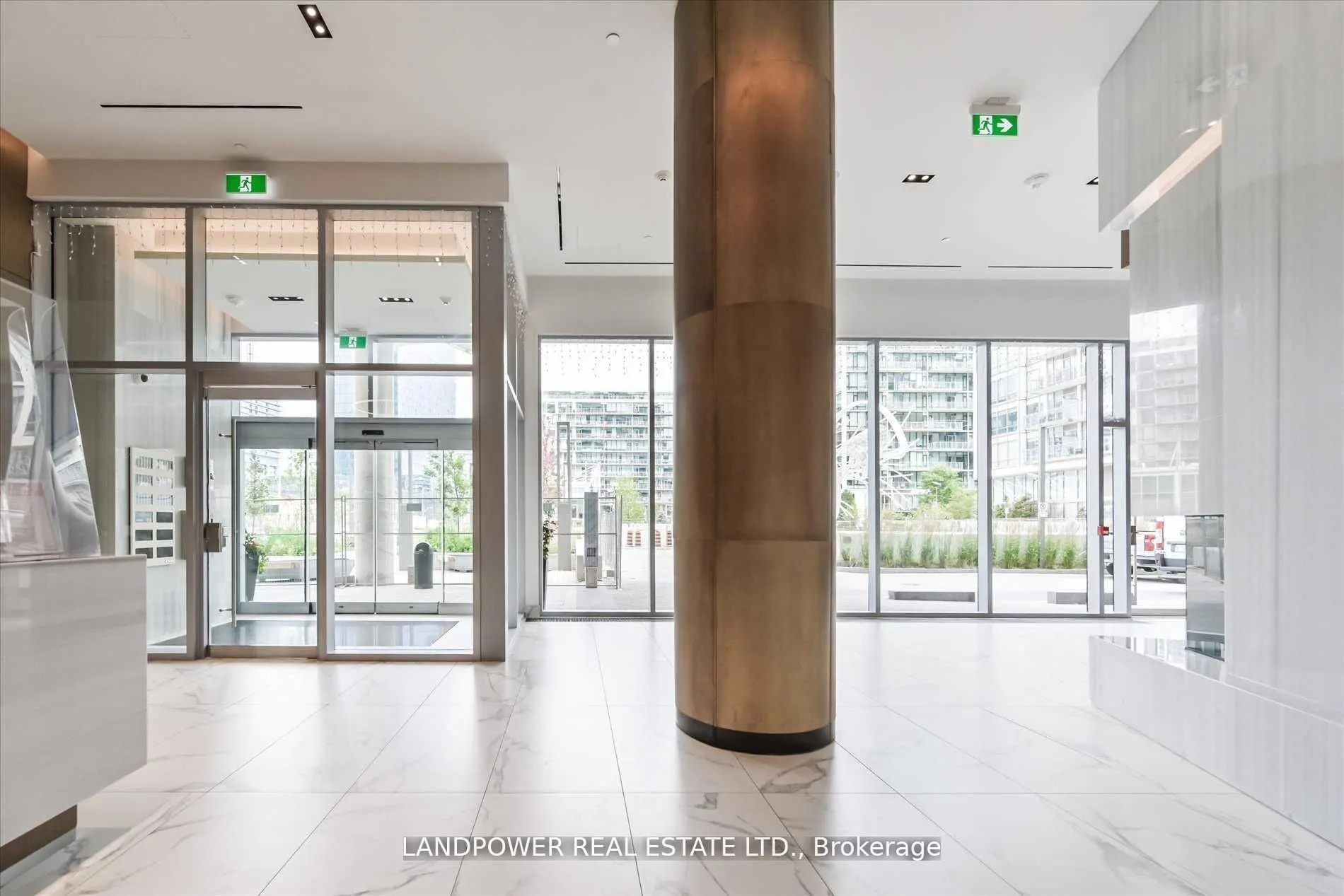 15 Queens Quay E, #3106