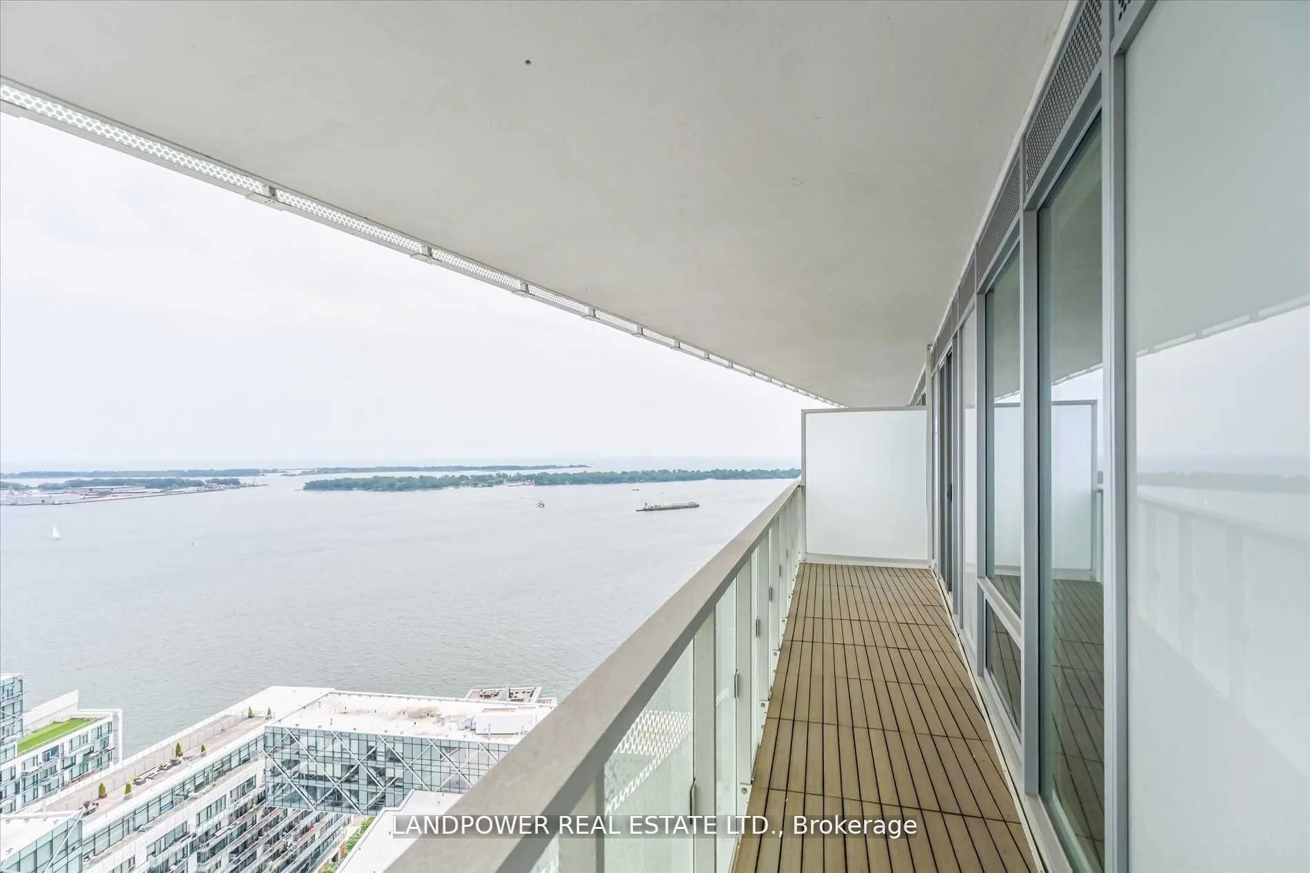 15 Queens Quay E, #3106