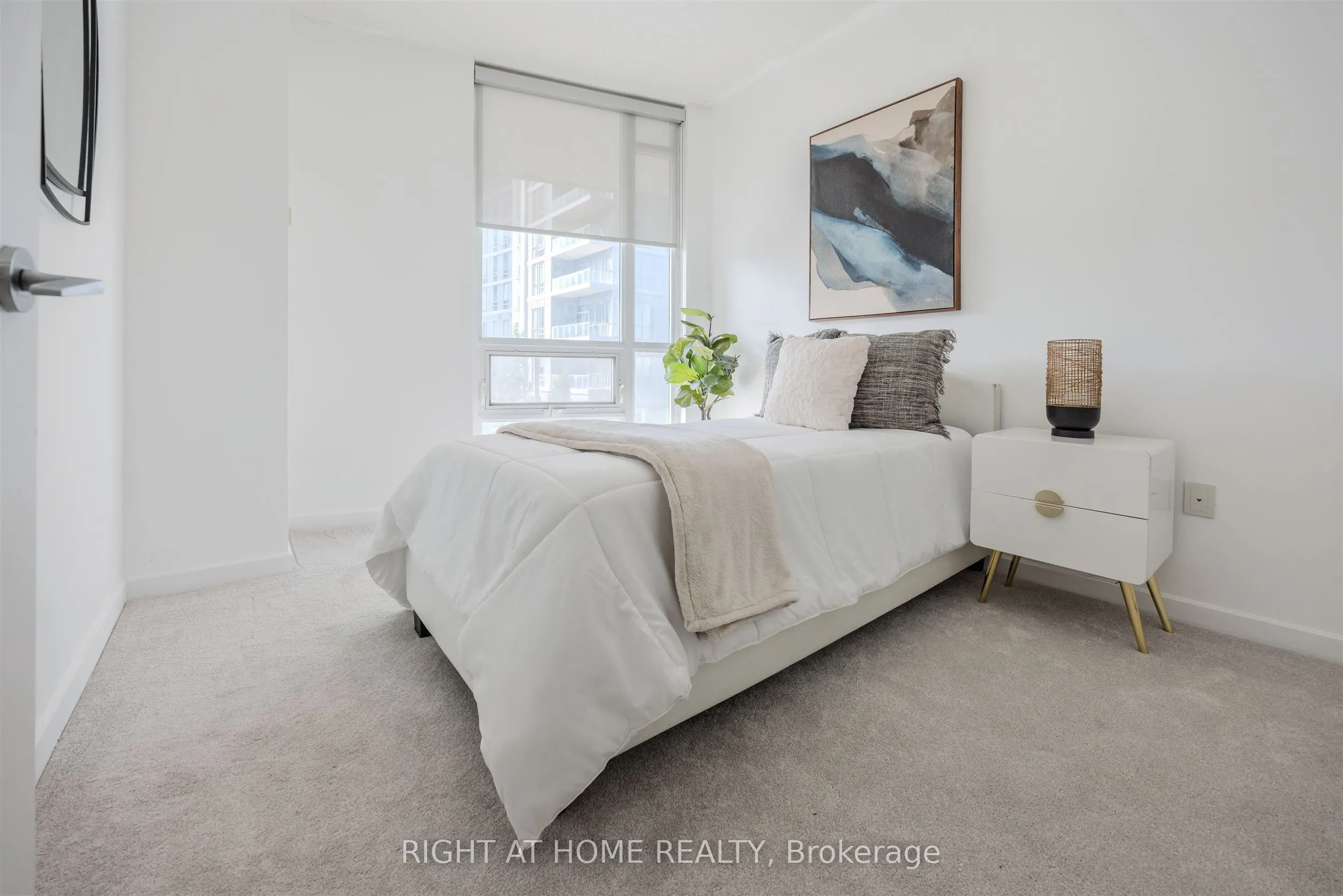 70 Forest Manor Road, #206