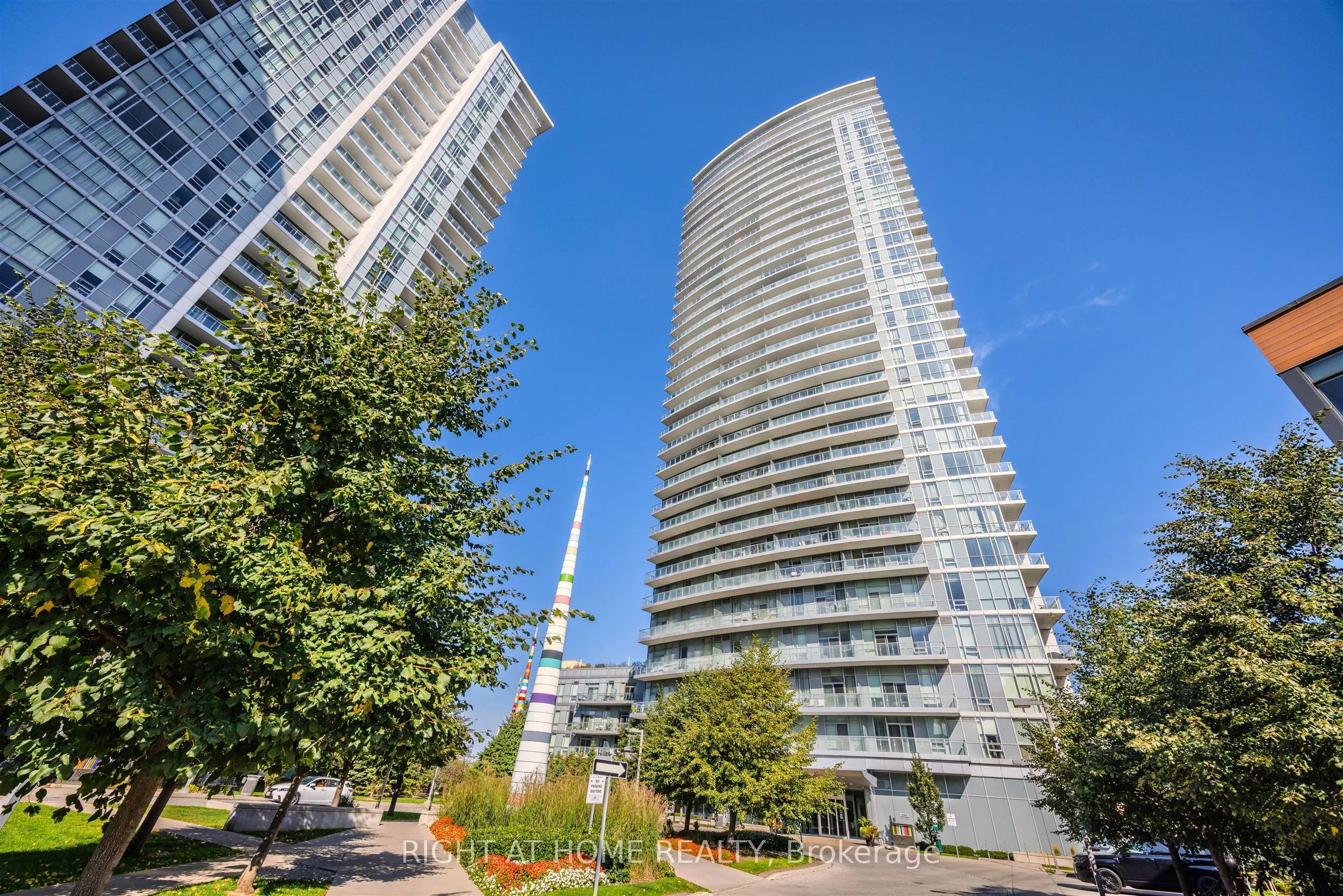 70 Forest Manor Road, #206