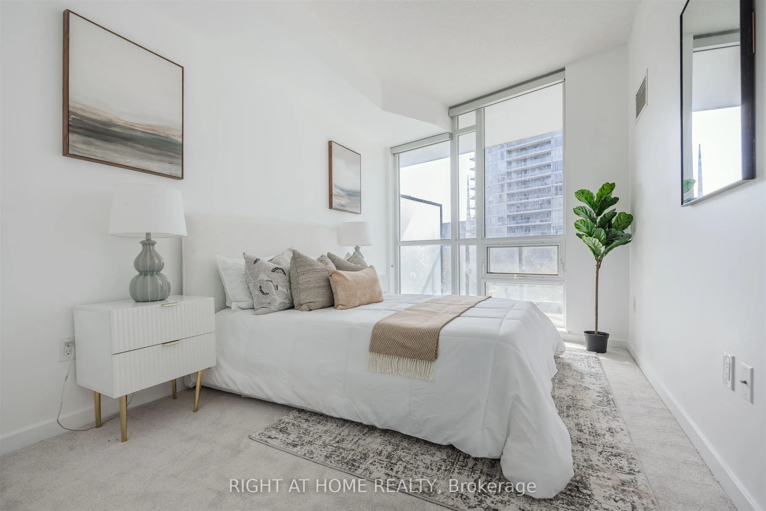 70 Forest Manor Road, #206