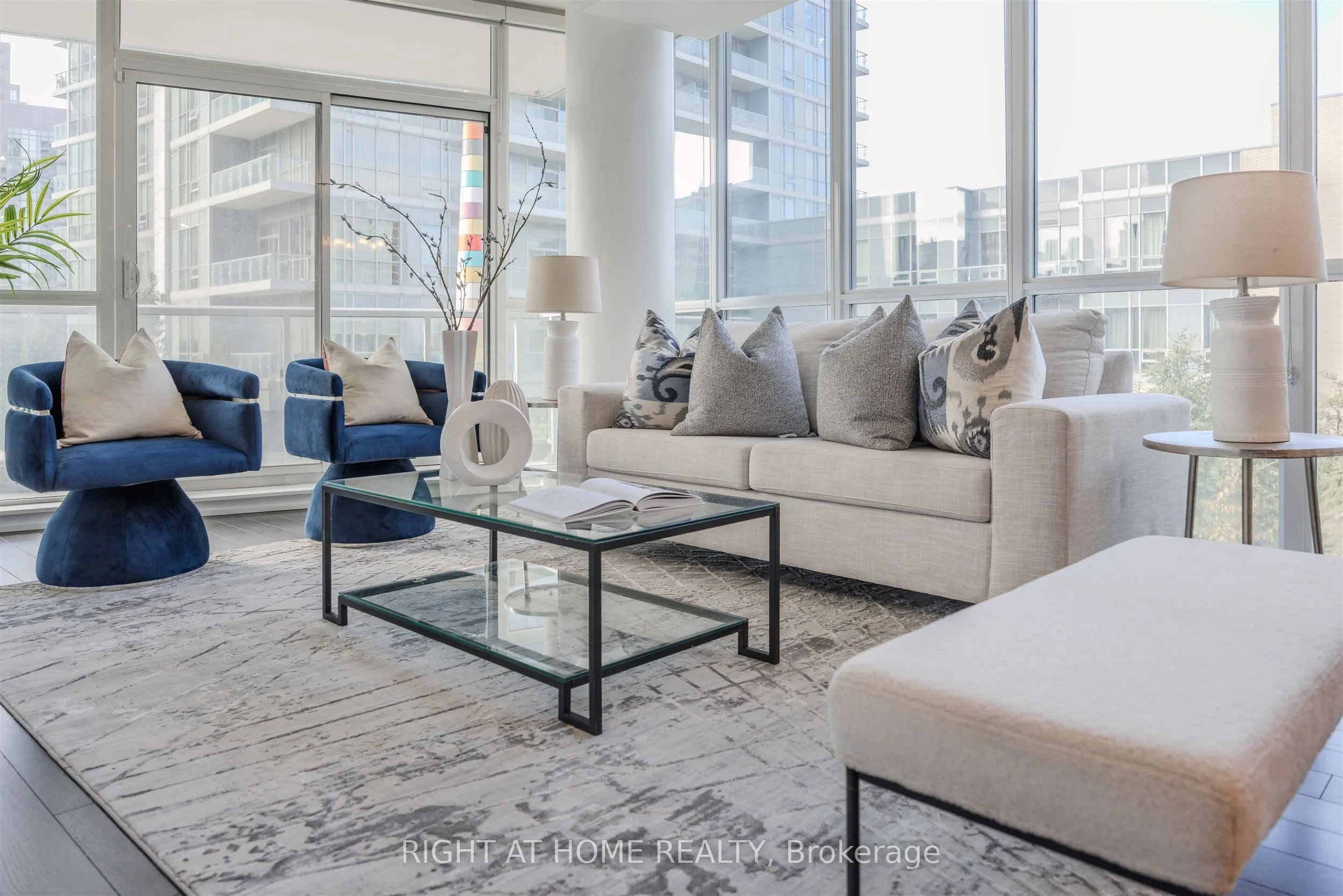 70 Forest Manor Road, #206