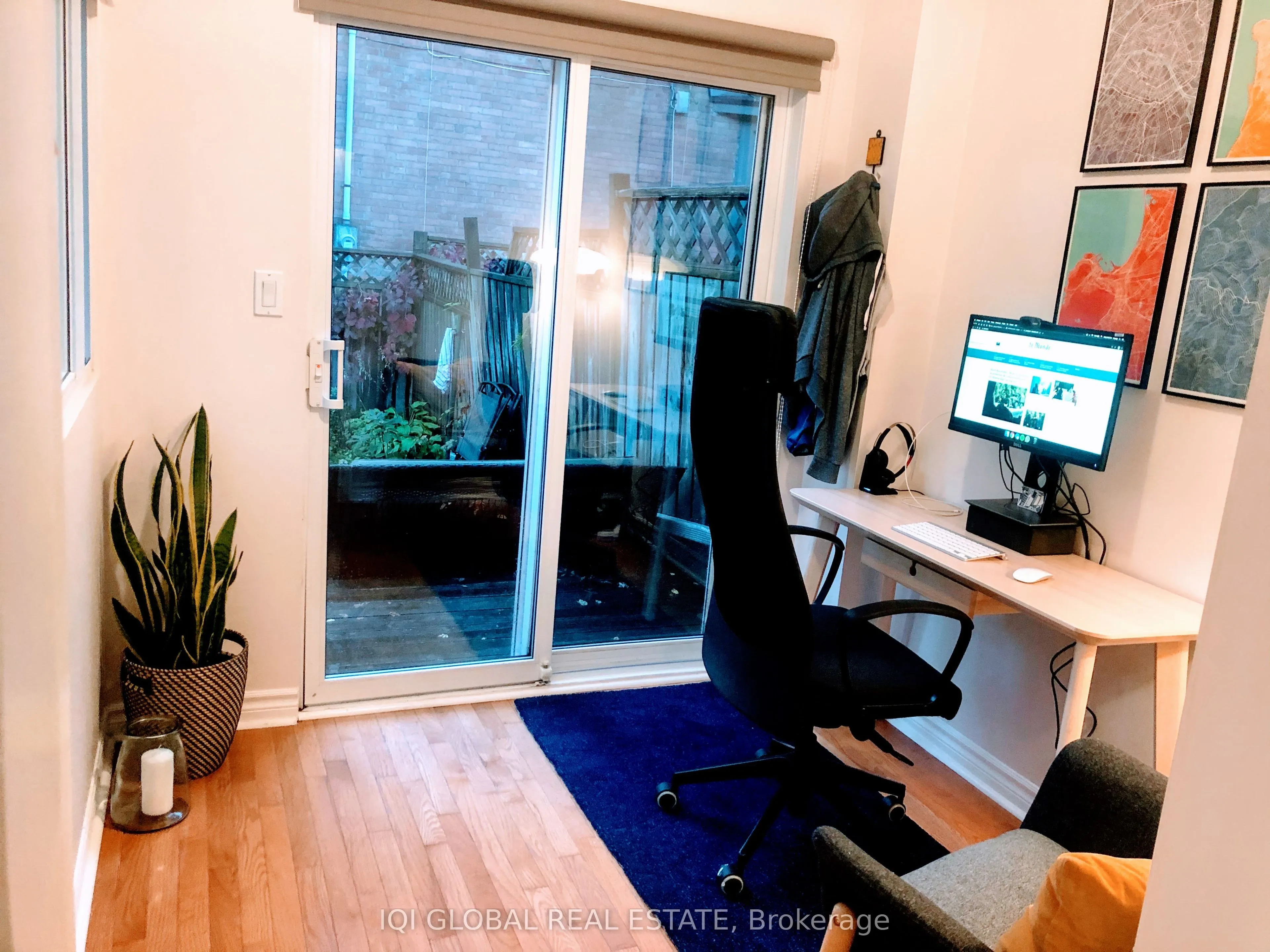 34 Barton Avenue, #Main Floor