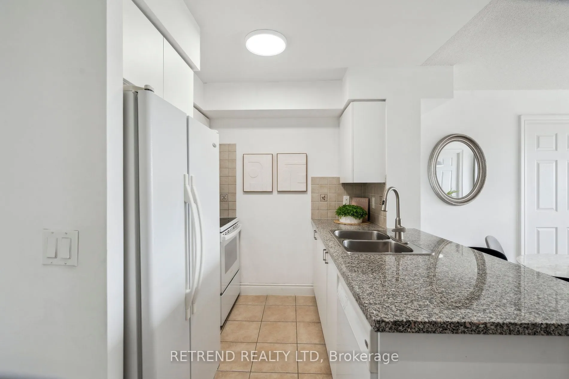 15 Greenview Avenue, #2111