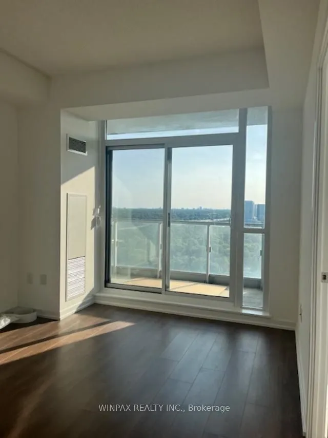 66 Forest Manor Road, #1401