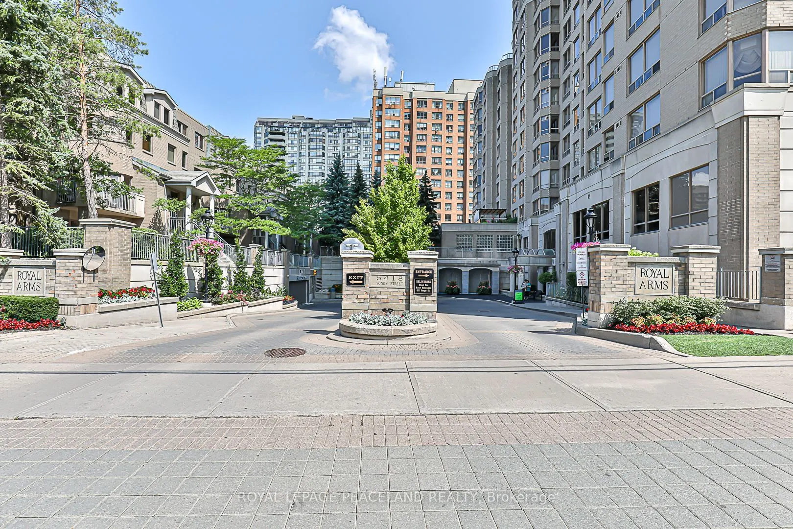5418 Yonge Street, #1502