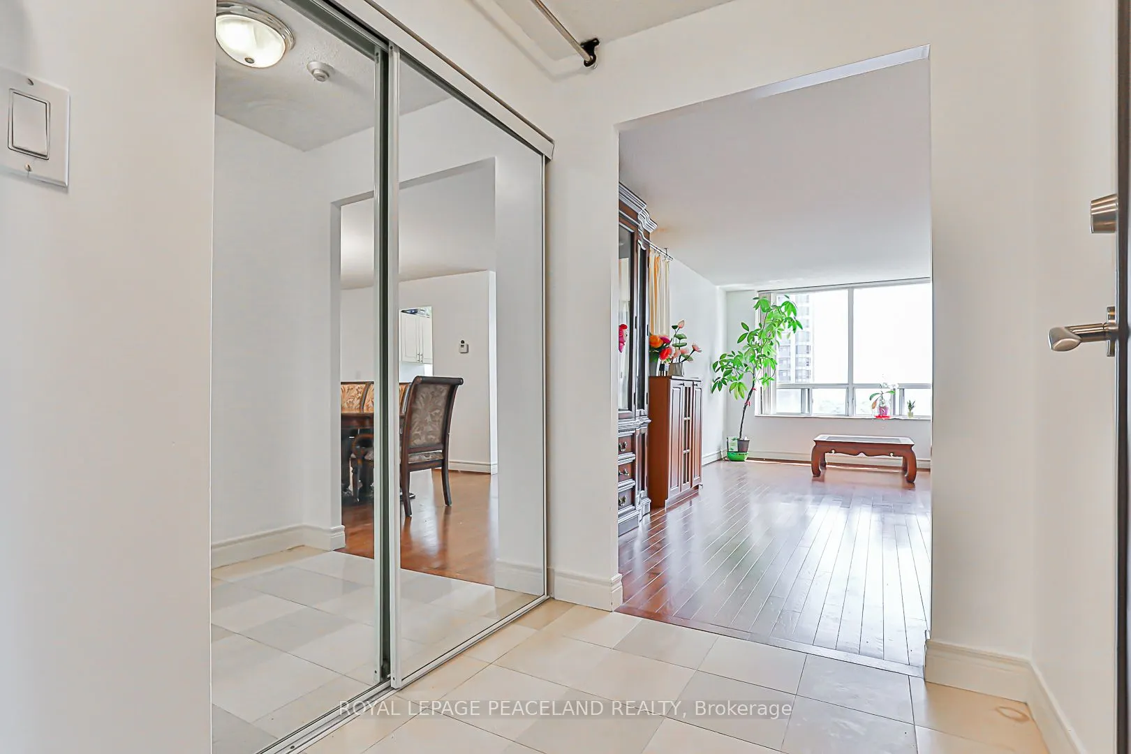 5418 Yonge Street, #1502