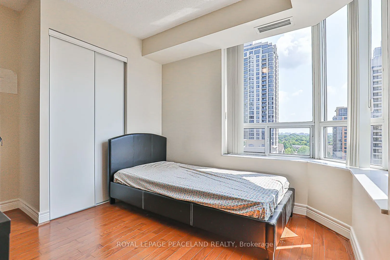 5418 Yonge Street, #1502