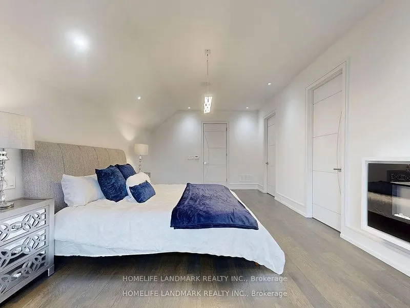 301 Jedburgh Road