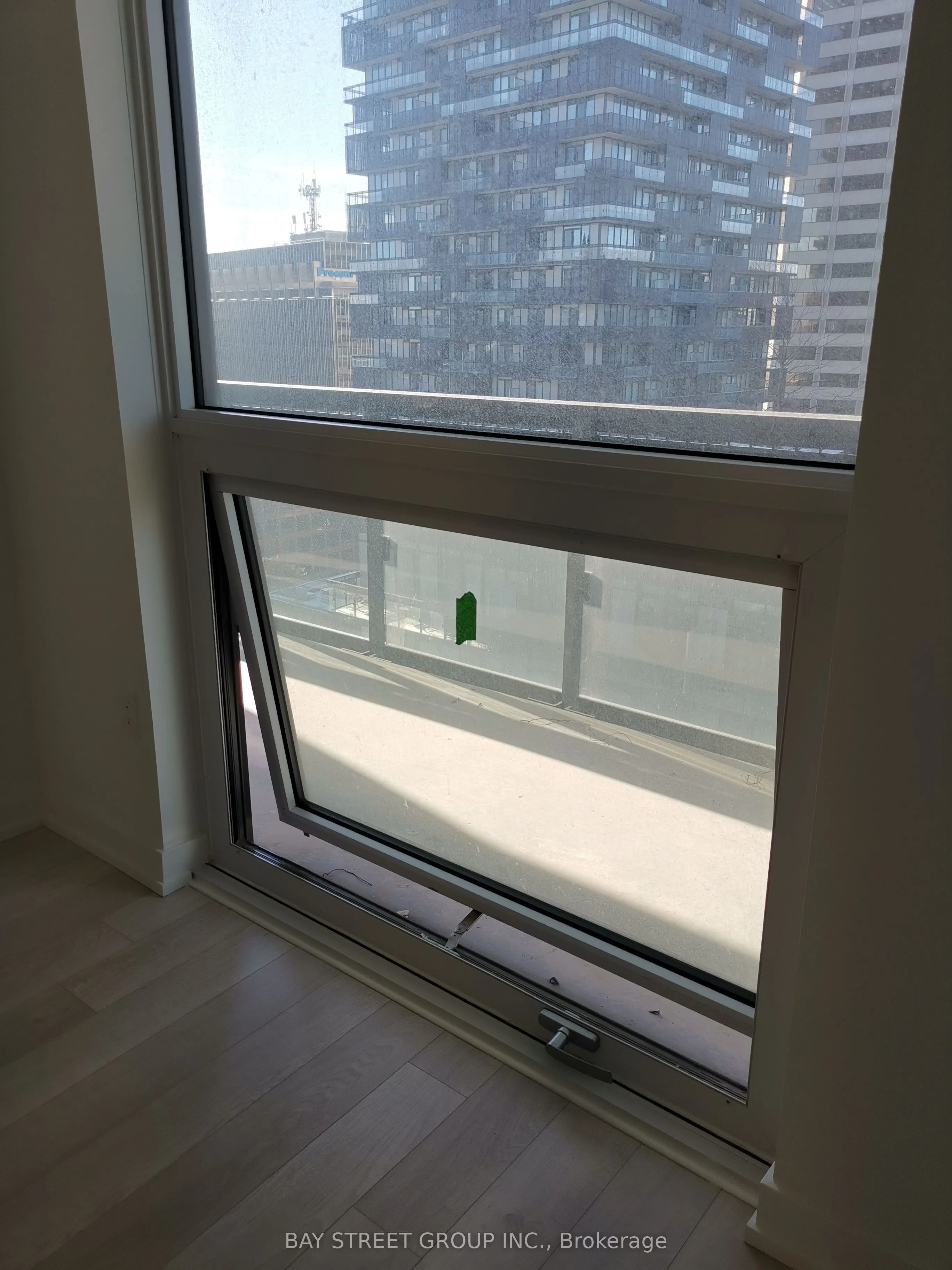 39 Roehampton Avenue, #1306