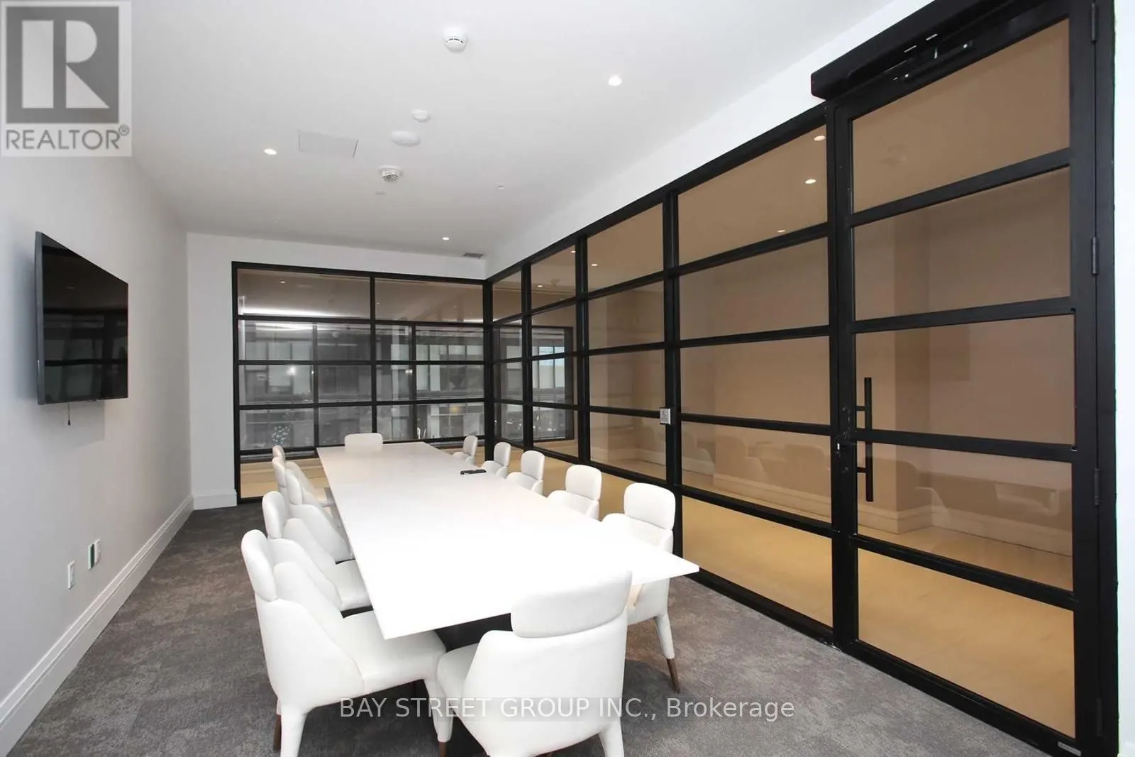 39 Roehampton Avenue, #1306