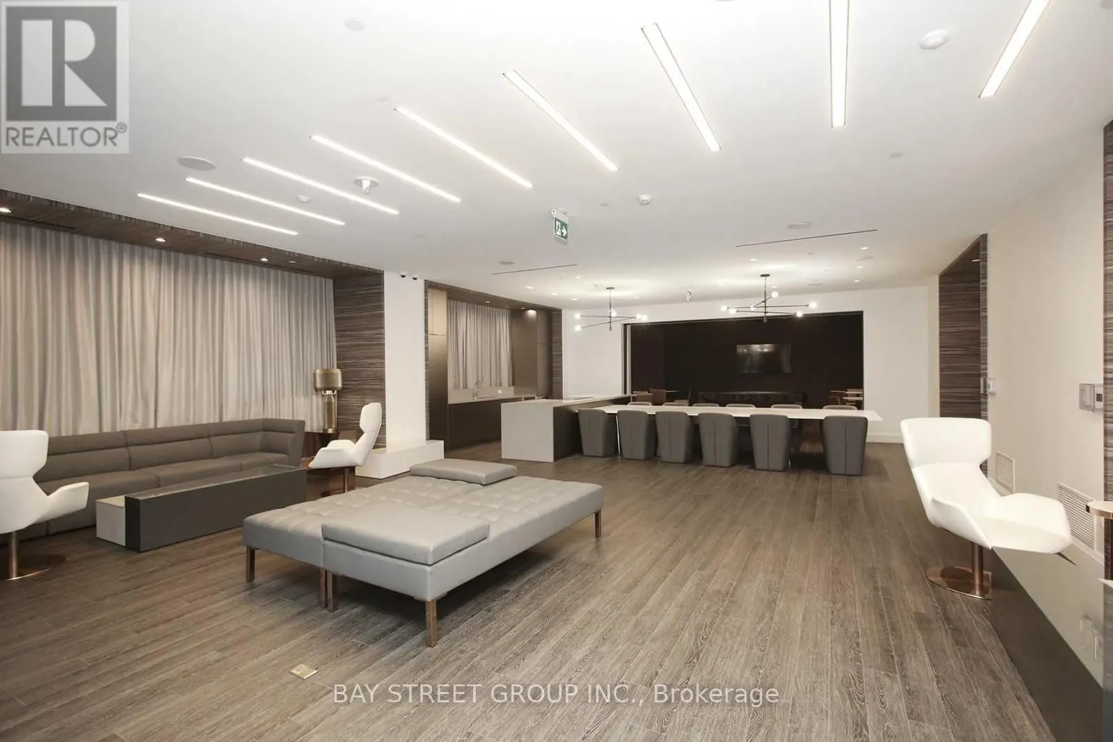 39 Roehampton Avenue, #1306