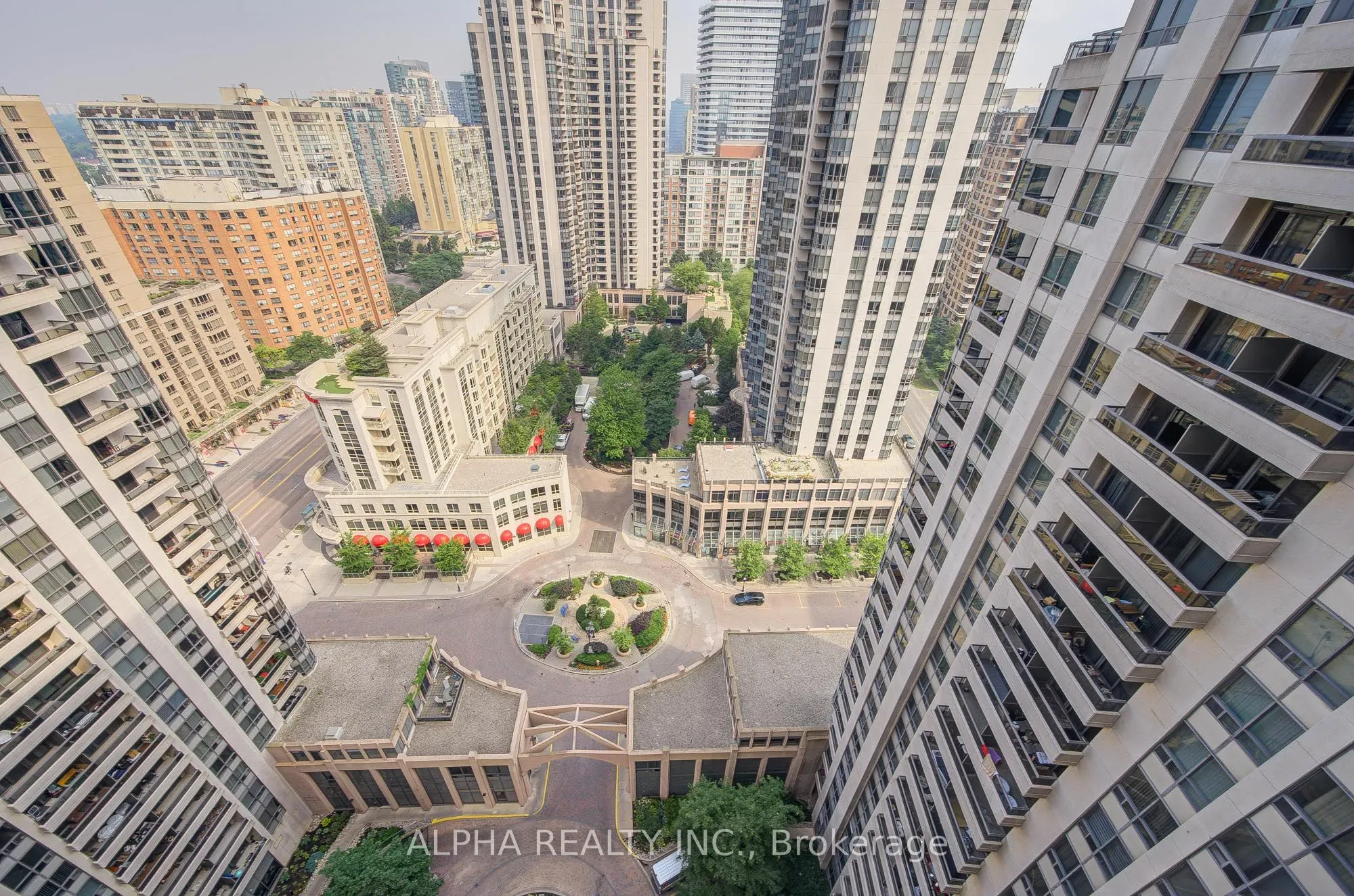 15 Northtown Way, #2228