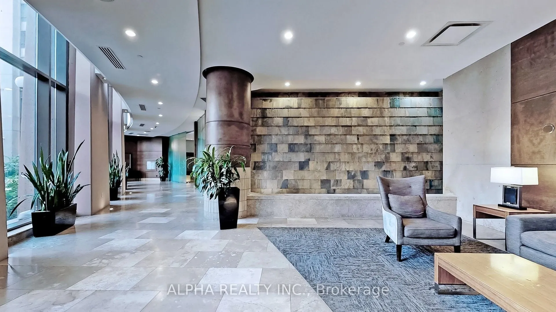 15 Northtown Way, #2228