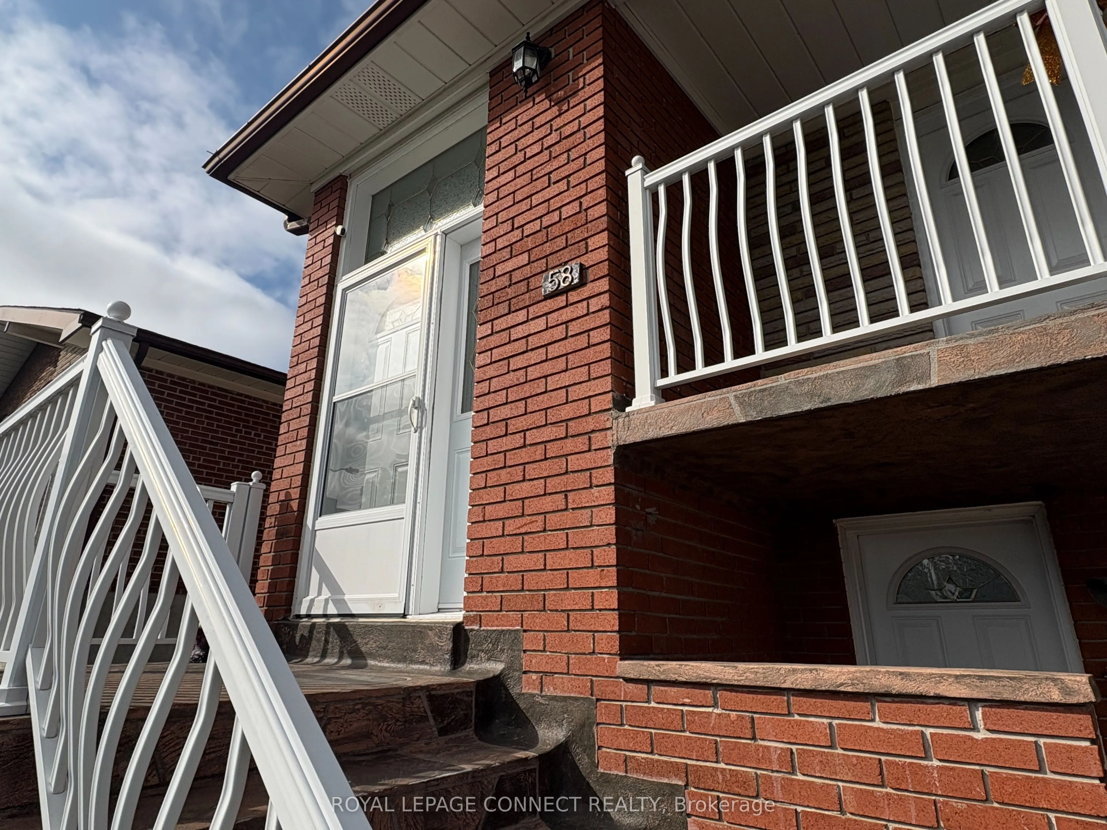 58 Navaho Drive, #Upper