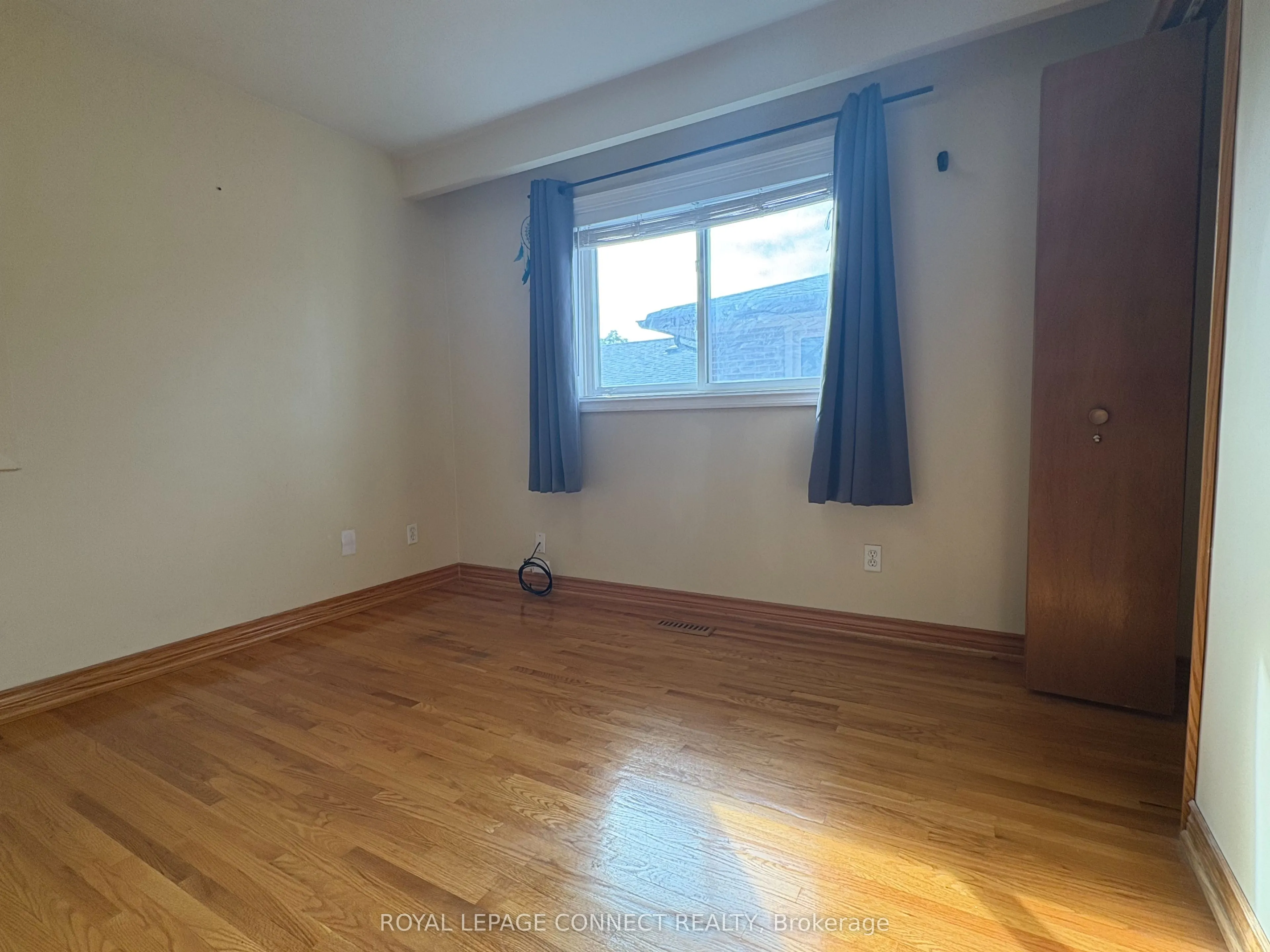 58 Navaho Drive, #Upper