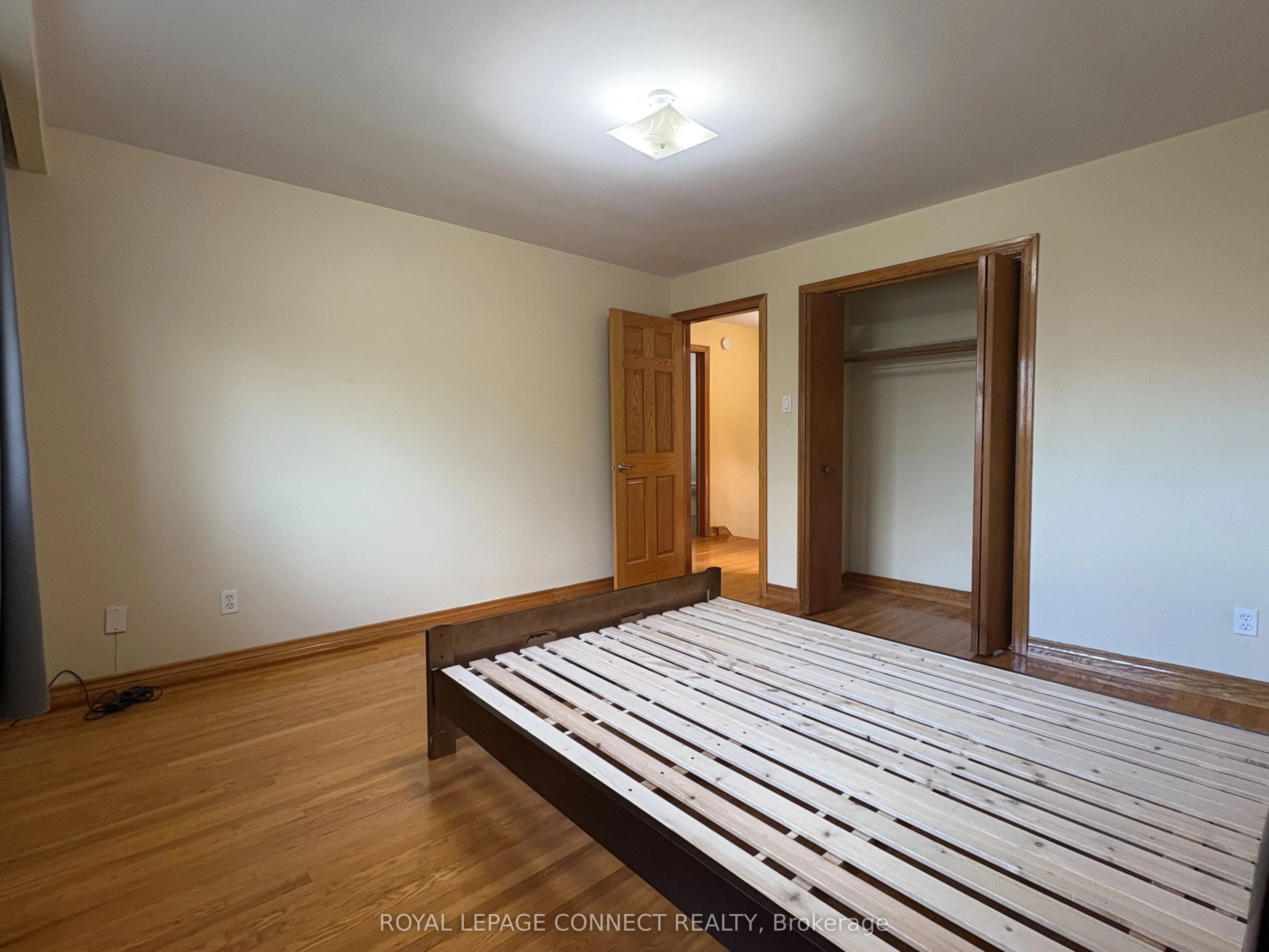 58 Navaho Drive, #Upper