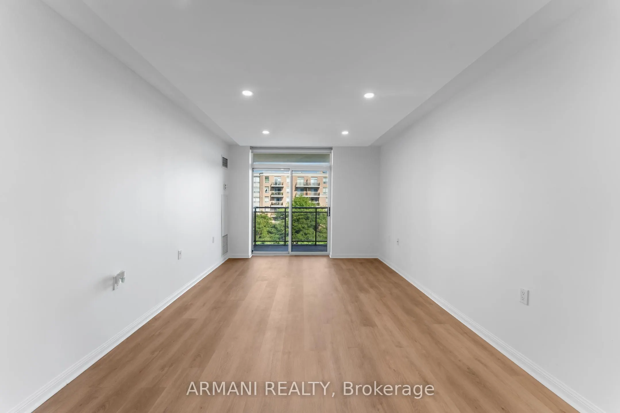 650 Lawrence Avenue W, #608