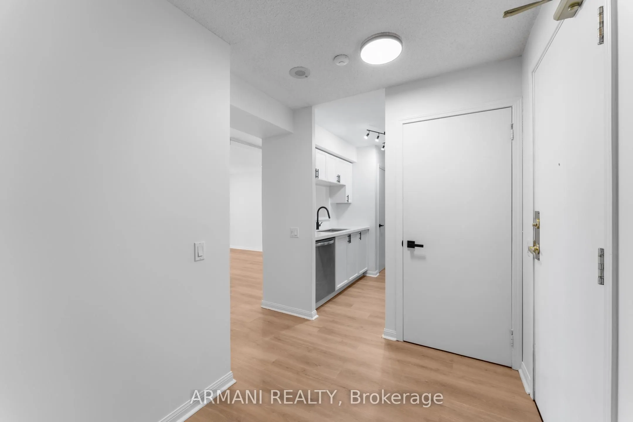 650 Lawrence Avenue W, #608