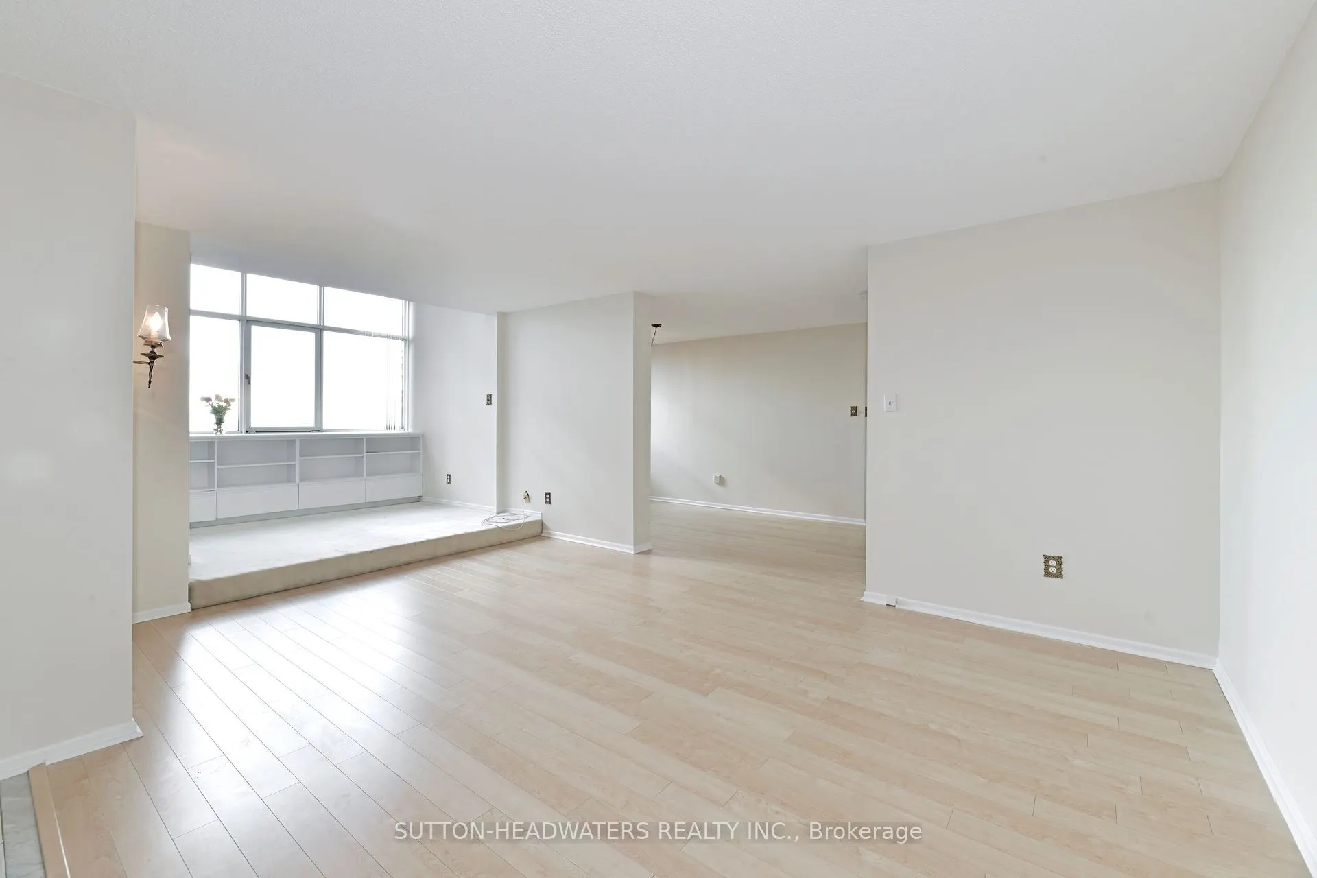 5 Old Sheppard Avenue, #2306