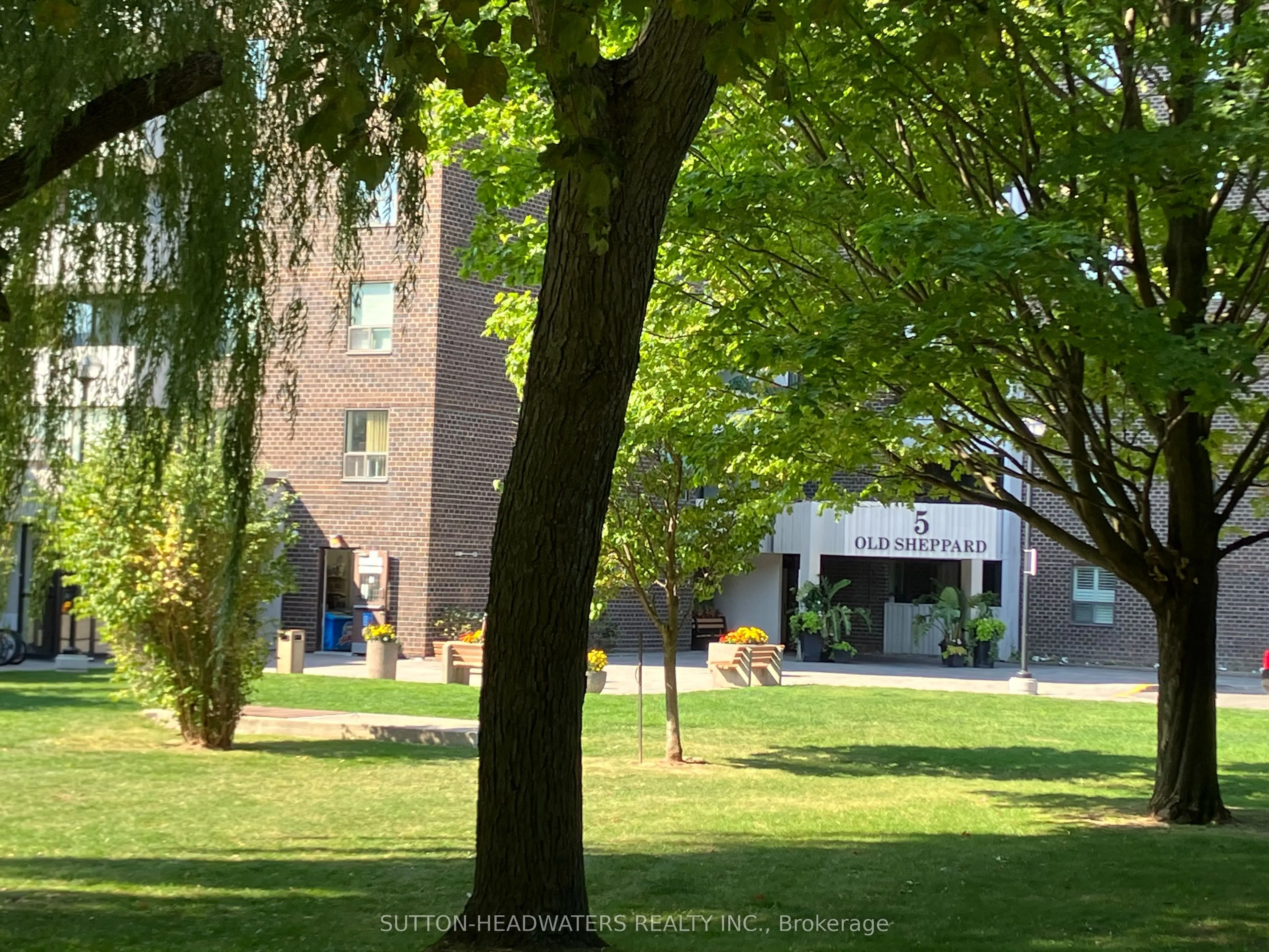 5 Old Sheppard Avenue, #2306