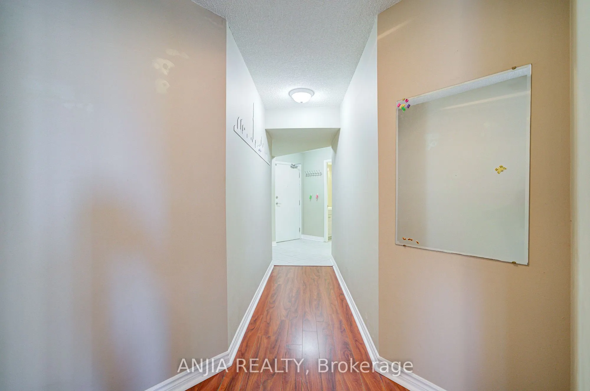 1 Rean Drive, #908