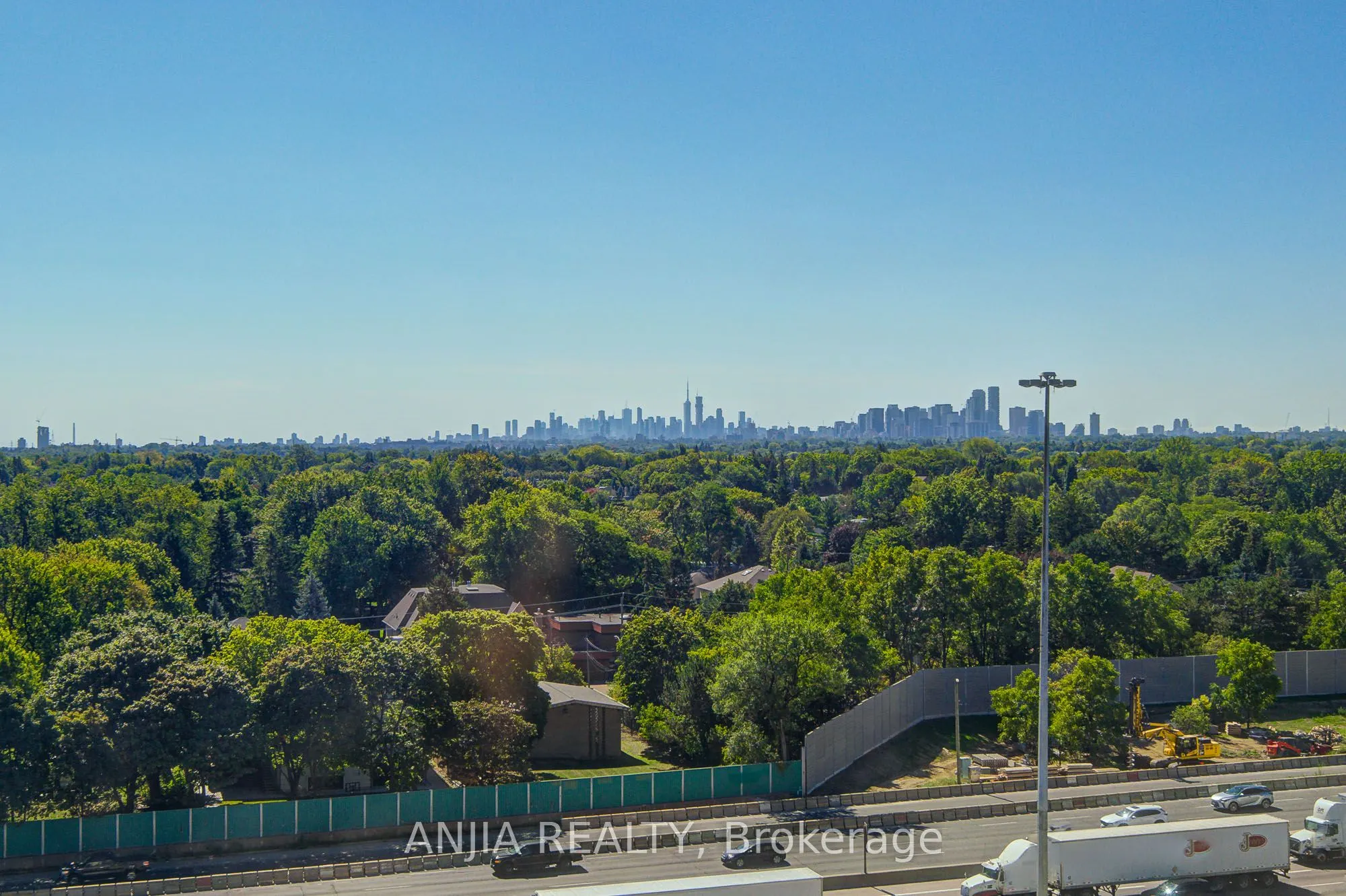 1 Rean Drive, #908