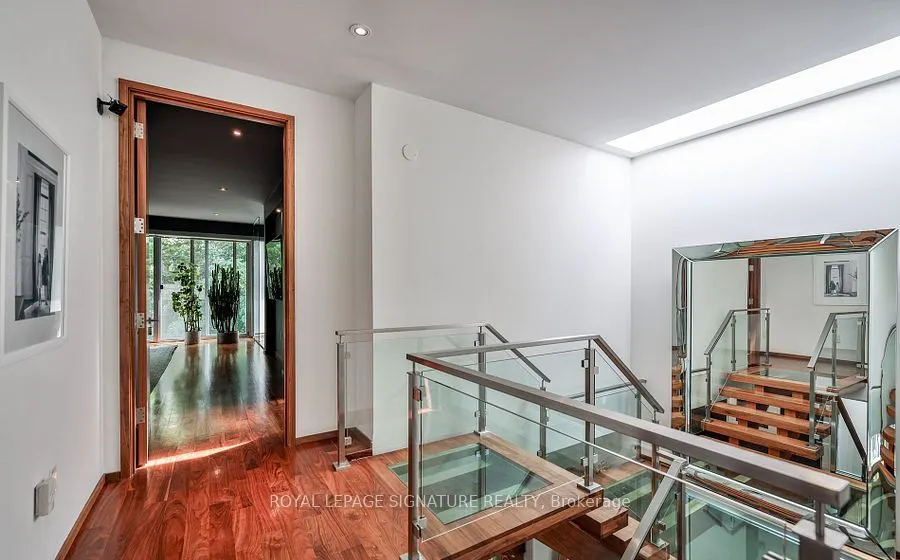 63 Douglas Crescent