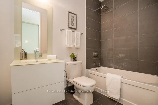 111 St Clair Avenue W, #504
