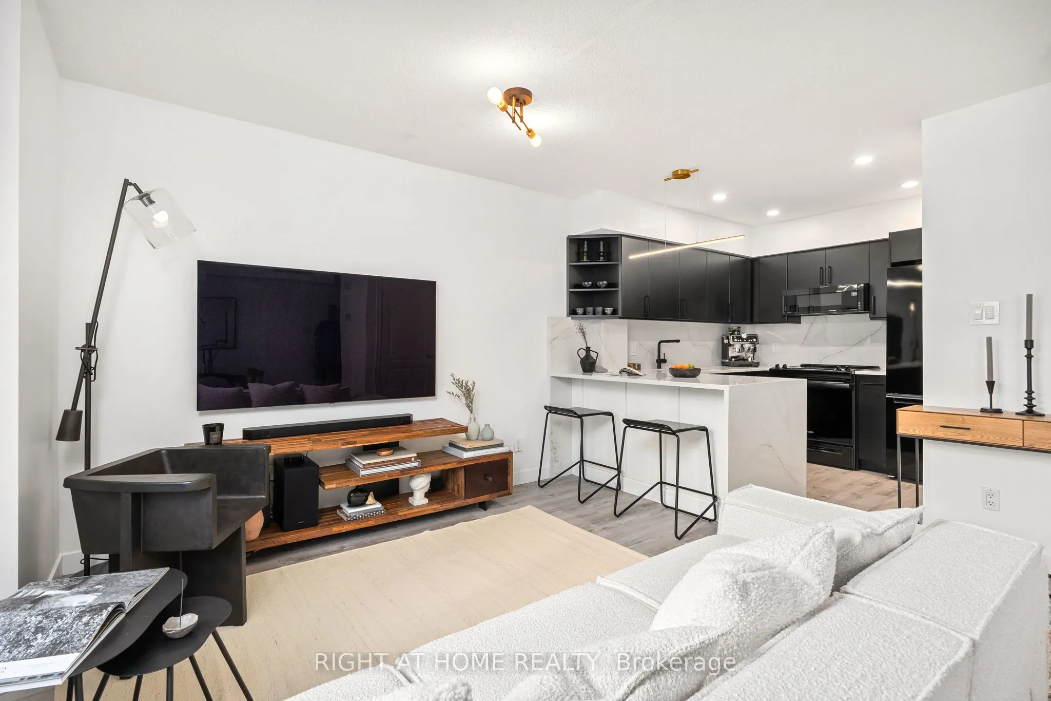 43 SUDBURY Street, #4304