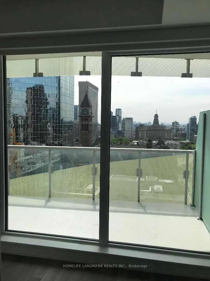 197 yonge Street, #1611