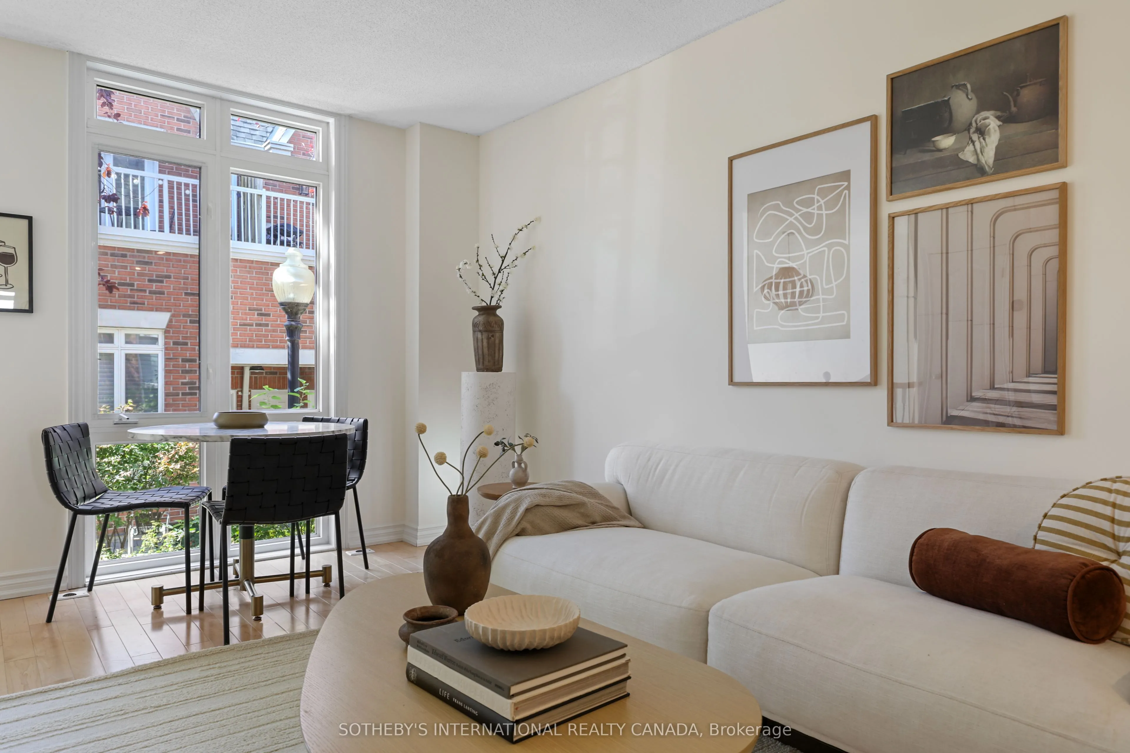 12 Sudbury Street, #1204
