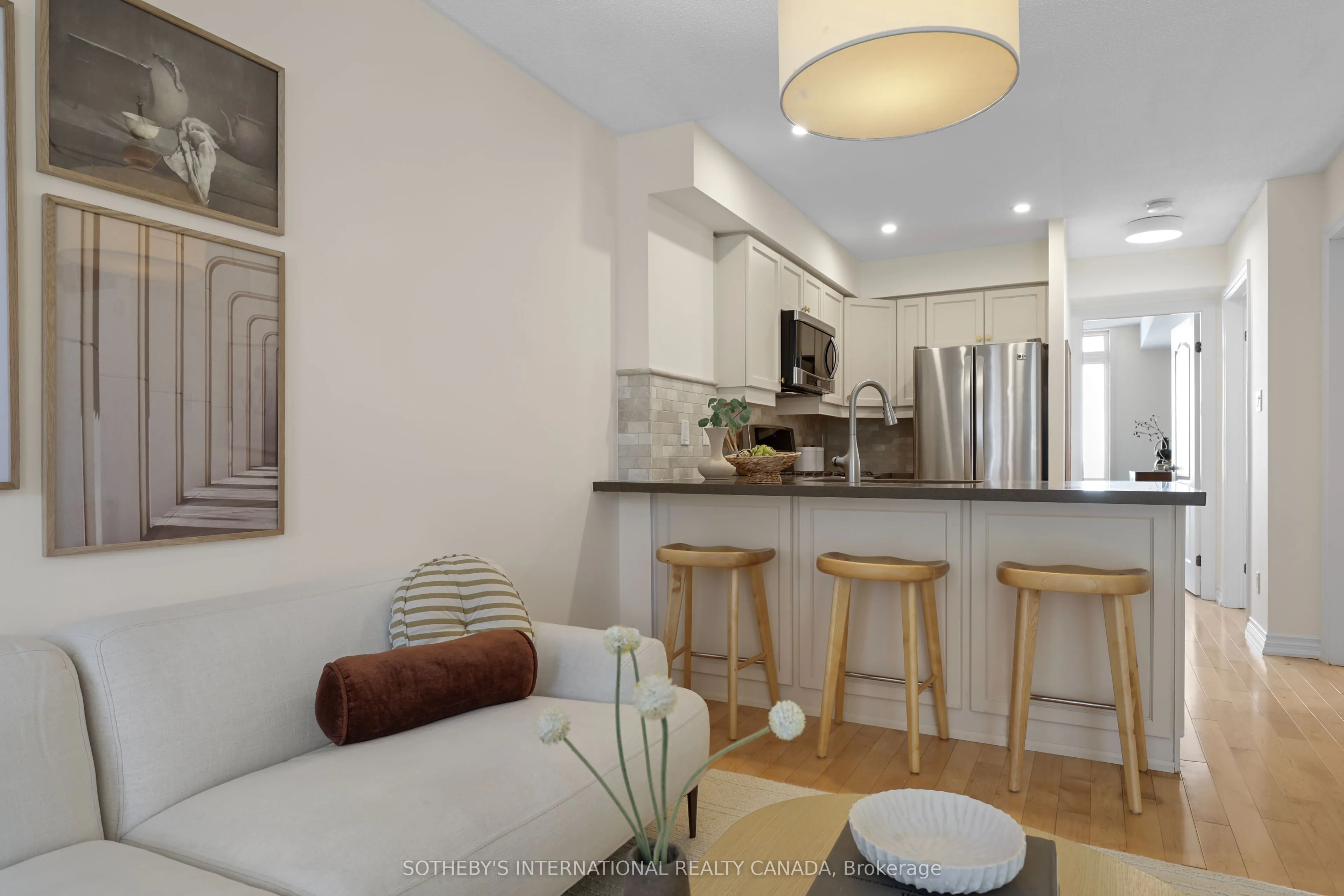 12 Sudbury Street, #1204