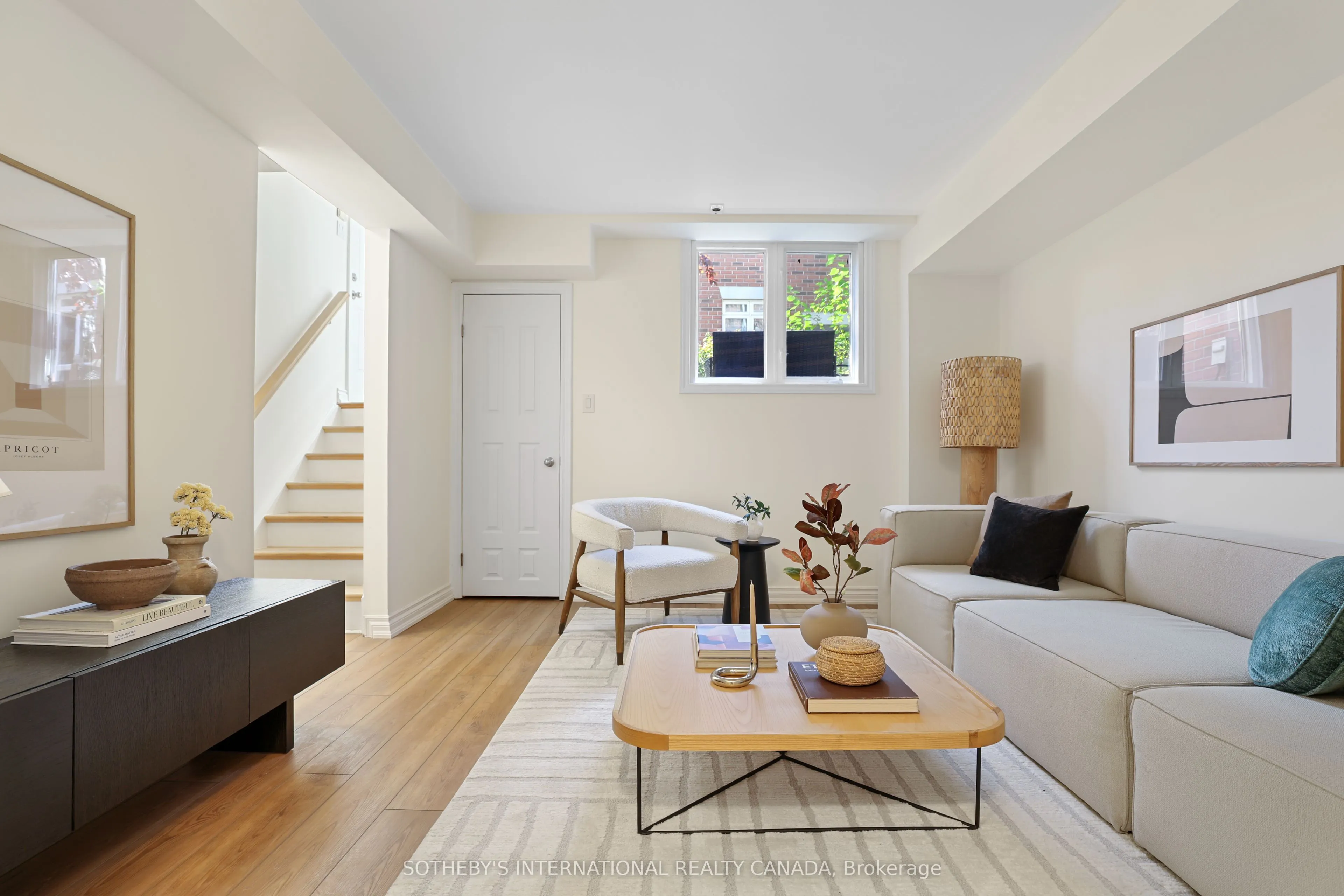 12 Sudbury Street, #1204