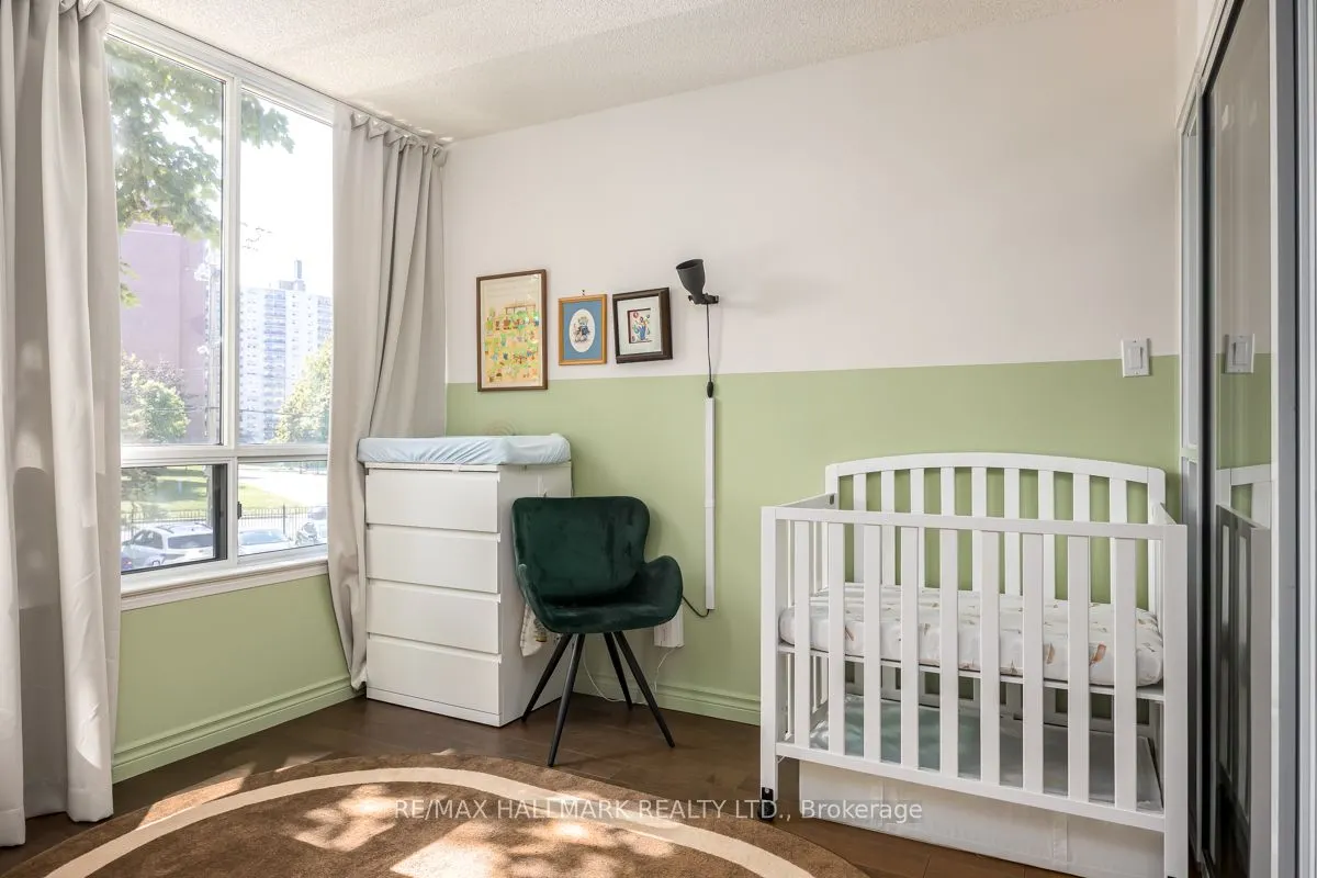 1101 Steeles Avenue W, #207