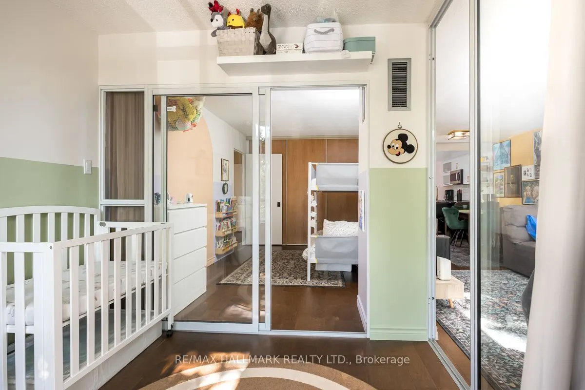 1101 Steeles Avenue W, #207
