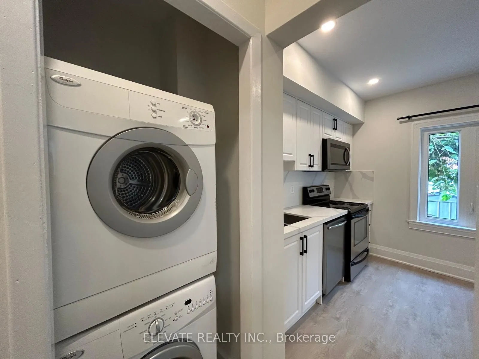 8 Amherst Avenue