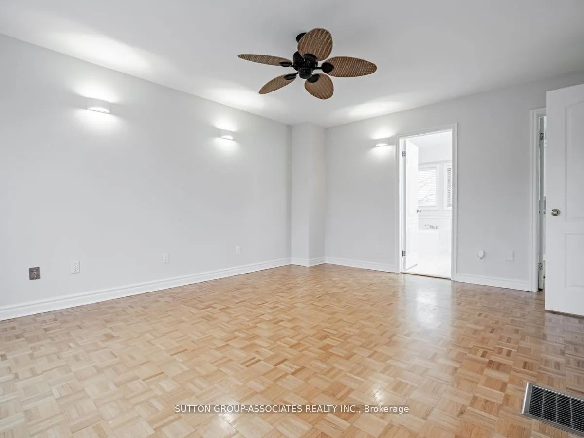 26 Bridgman Avenue