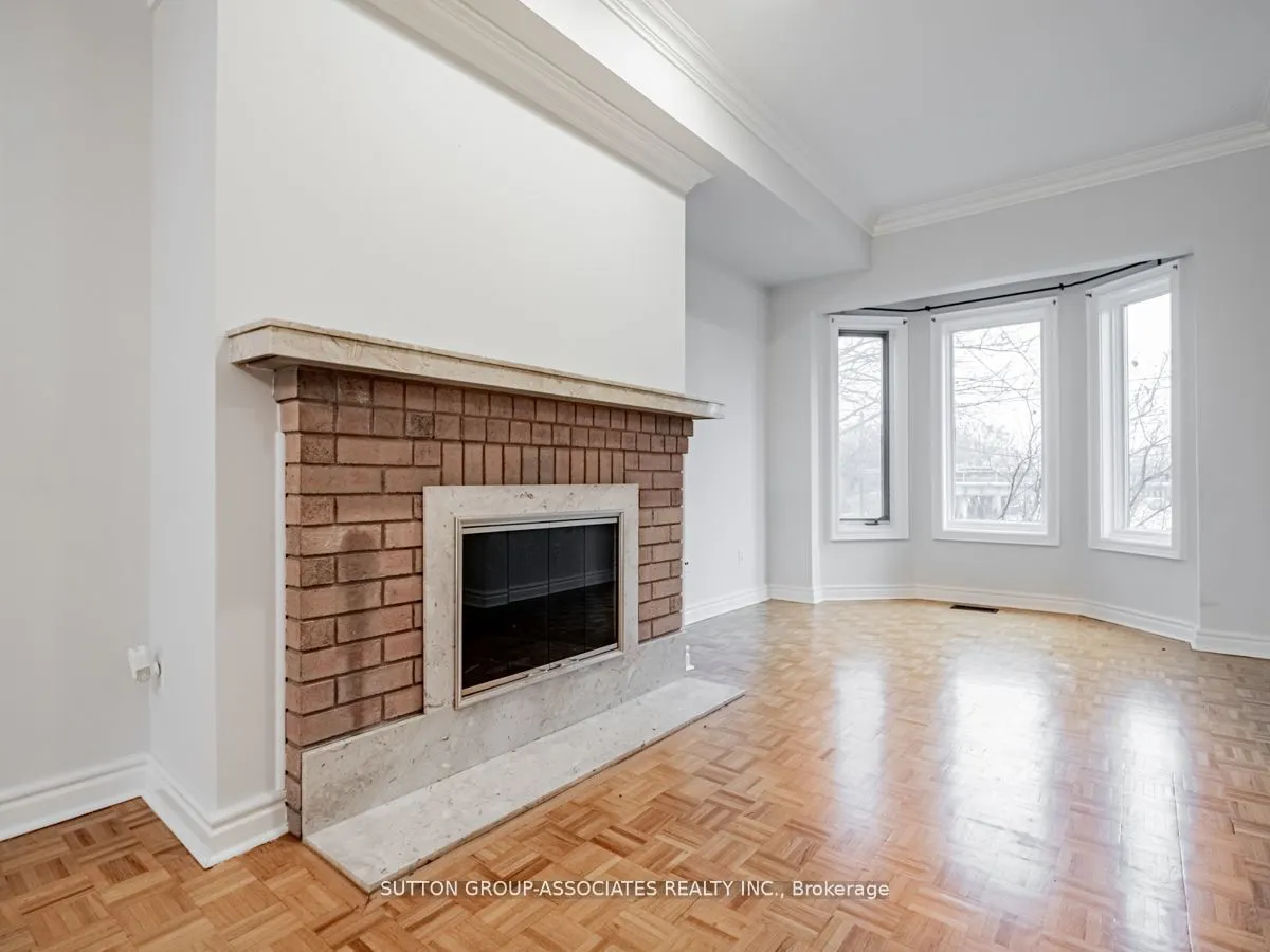 26 Bridgman Avenue