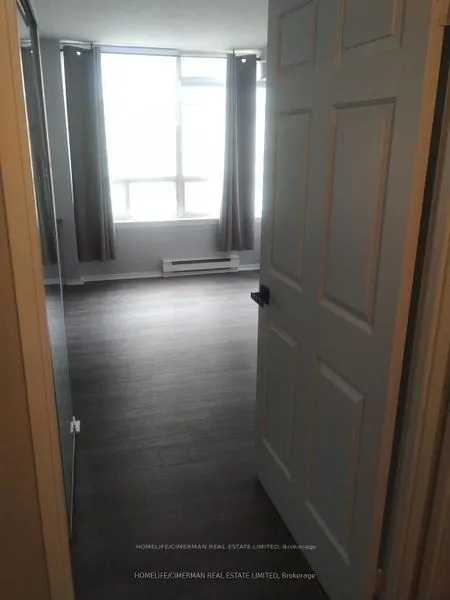 30 Greenfield Avenue, #604