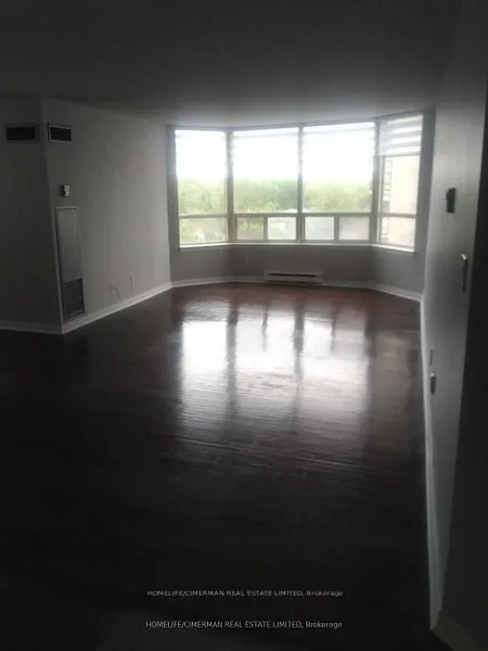 30 Greenfield Avenue, #604
