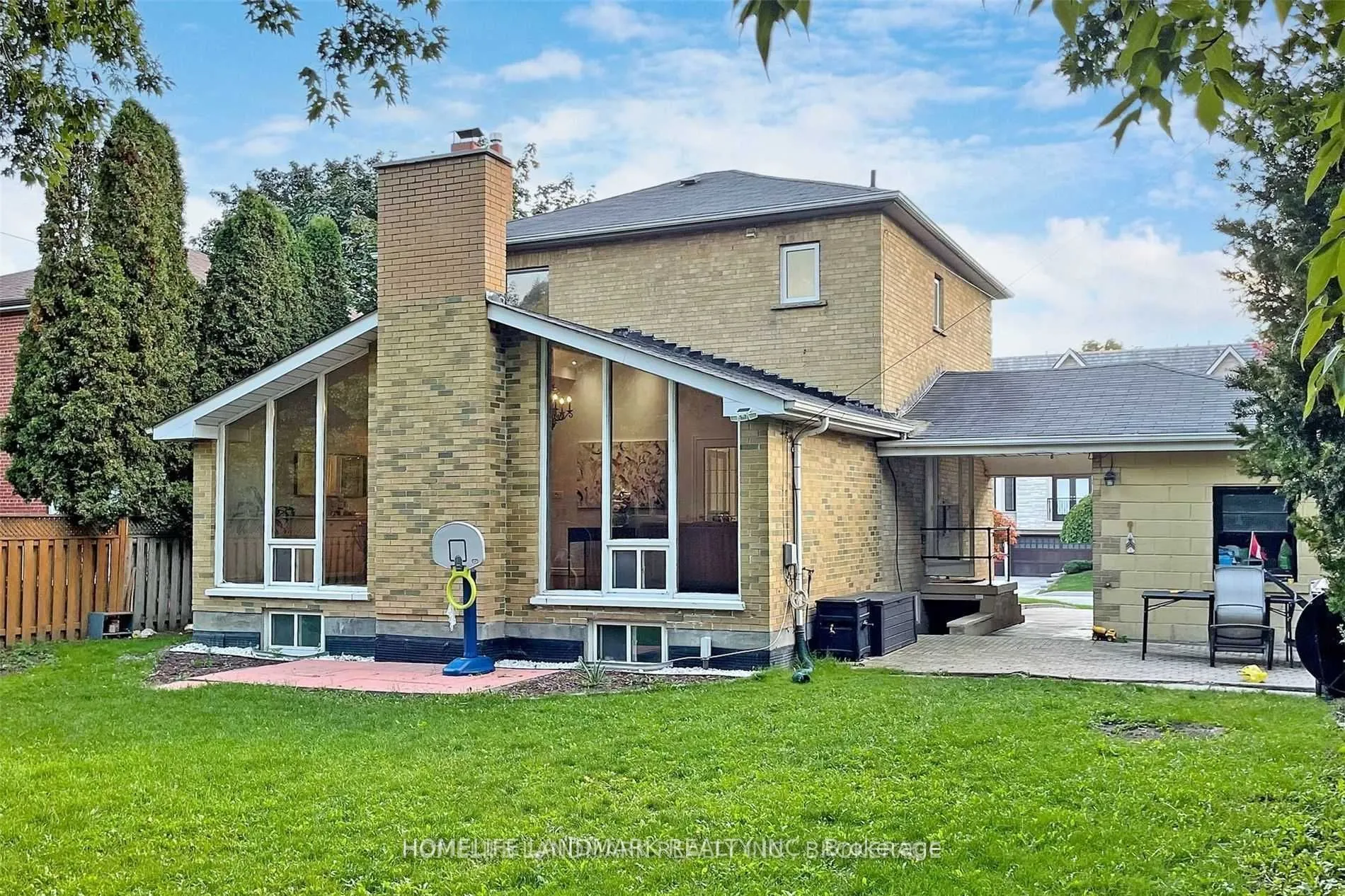 169 Highgate Avenue