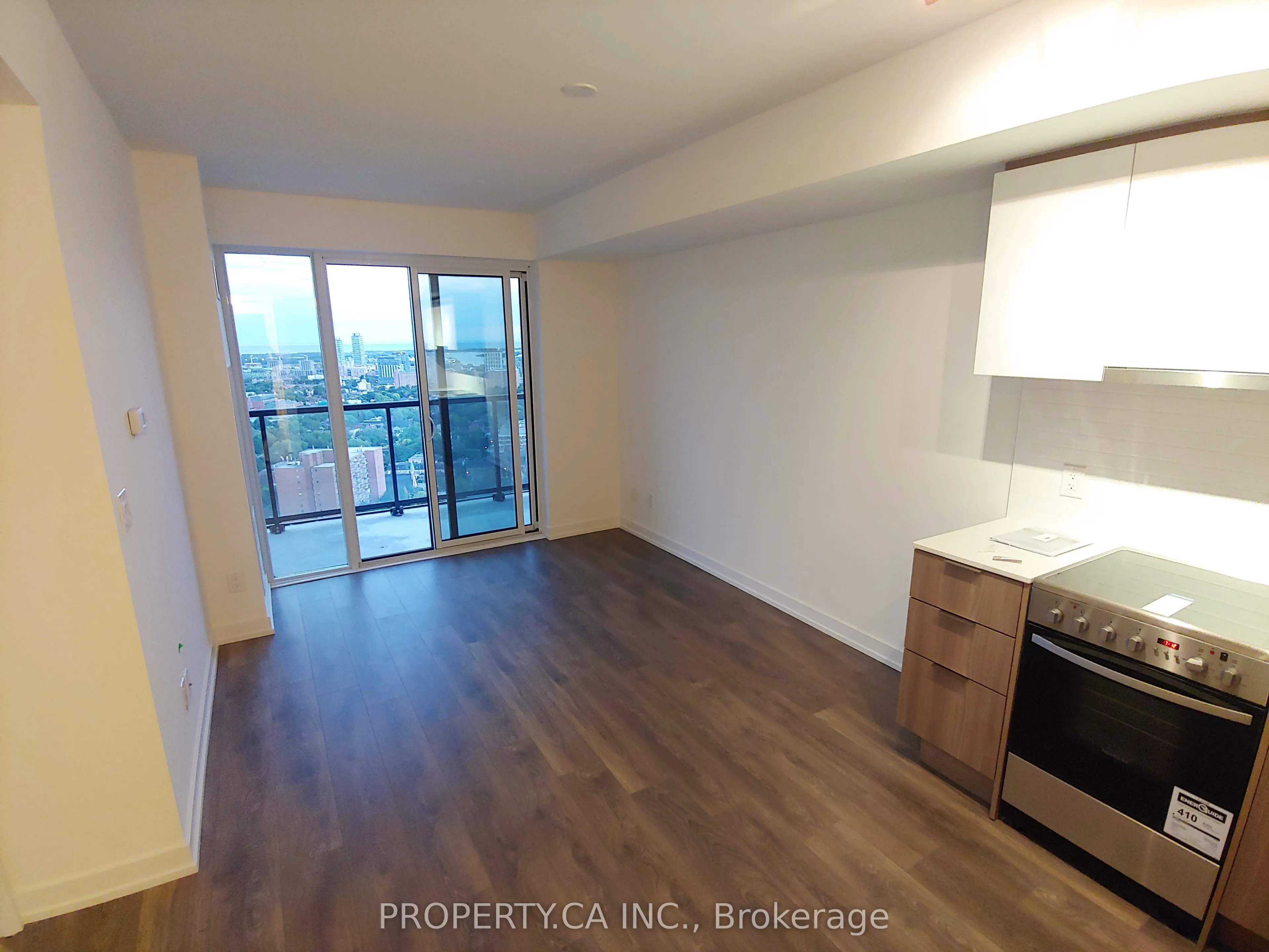 159 Wellesley Street E, #2705